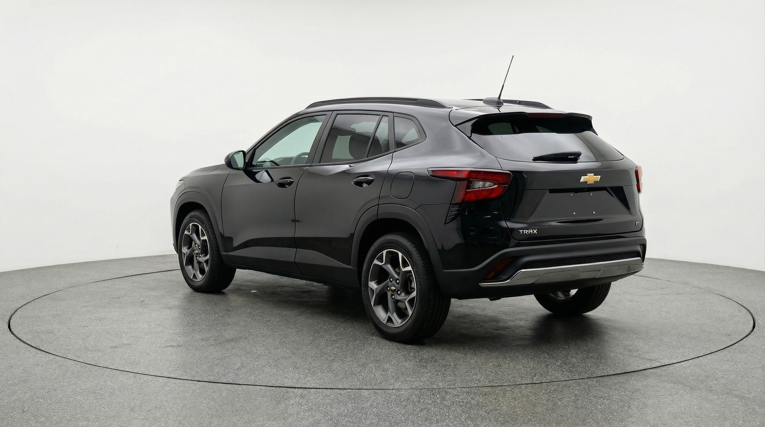 Thumbnail: 2025 Chevrolet Trax - 5