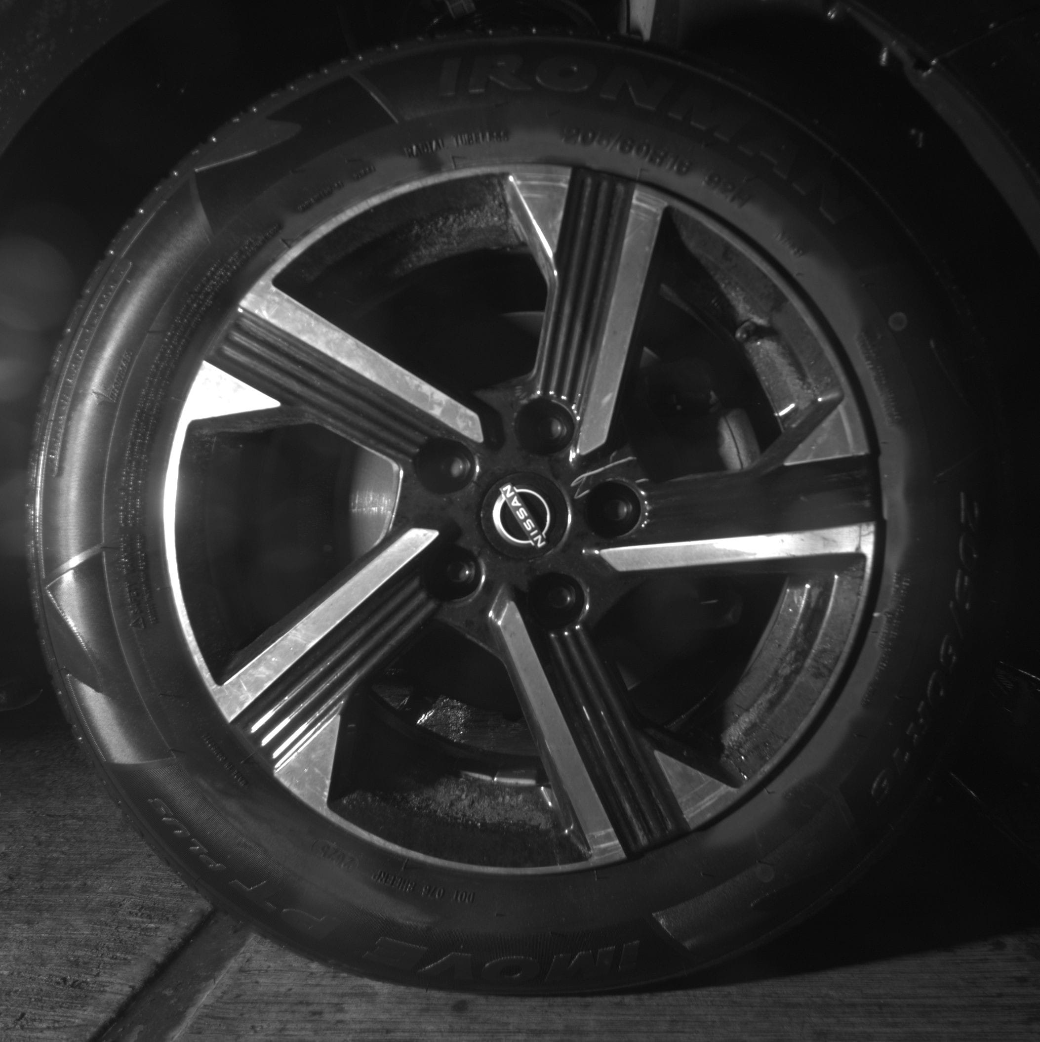 Thumbnail: 2025 Nissan Sentra - 10