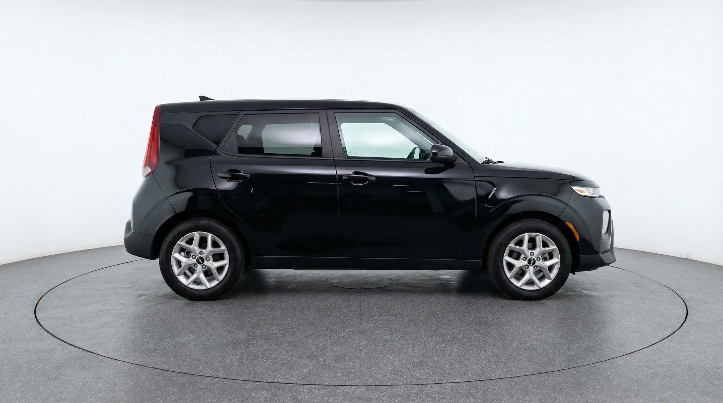 Thumbnail: 2025 Kia Soul - 8