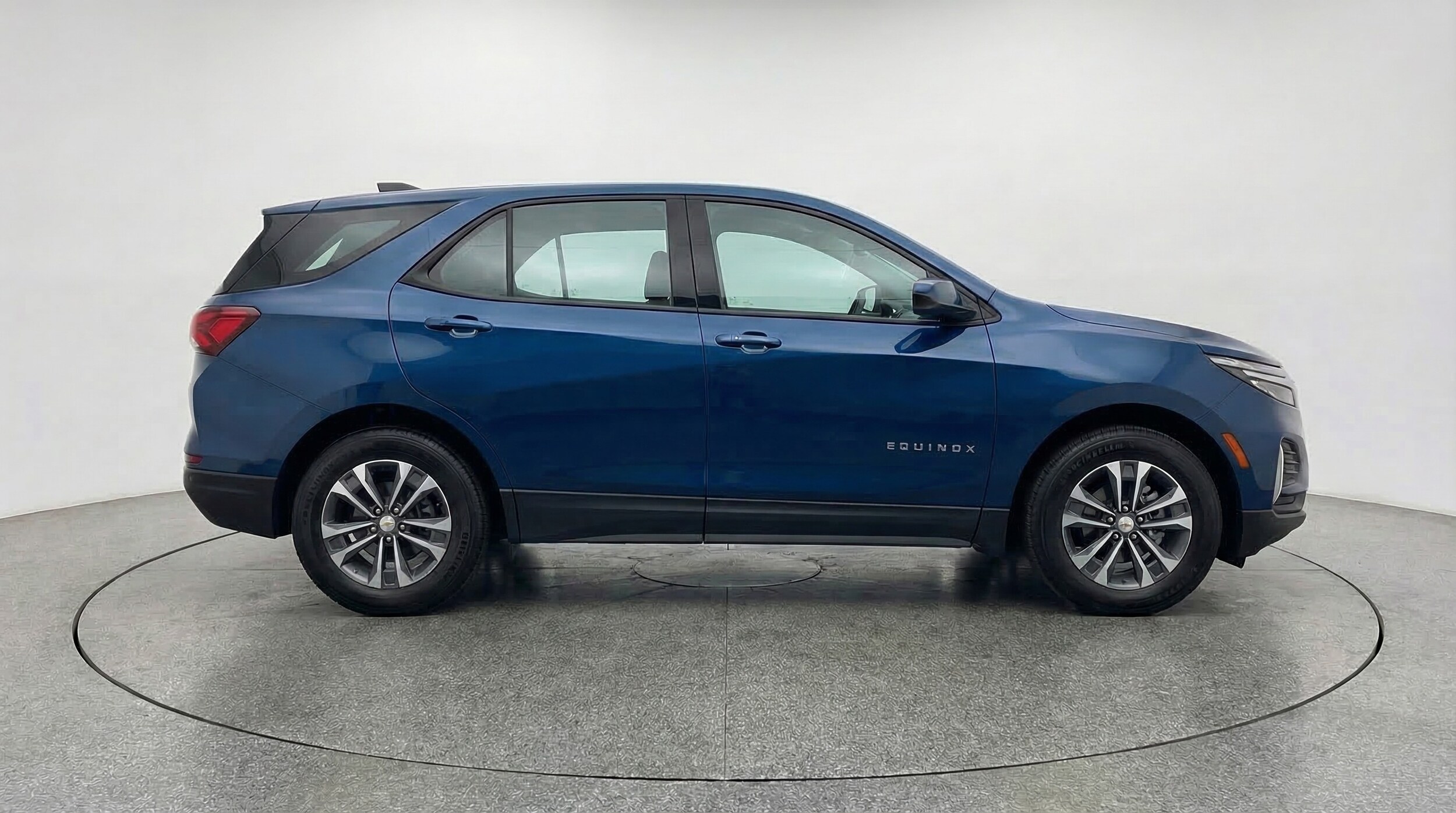 Thumbnail: 2025 Chevrolet Equinox - 8