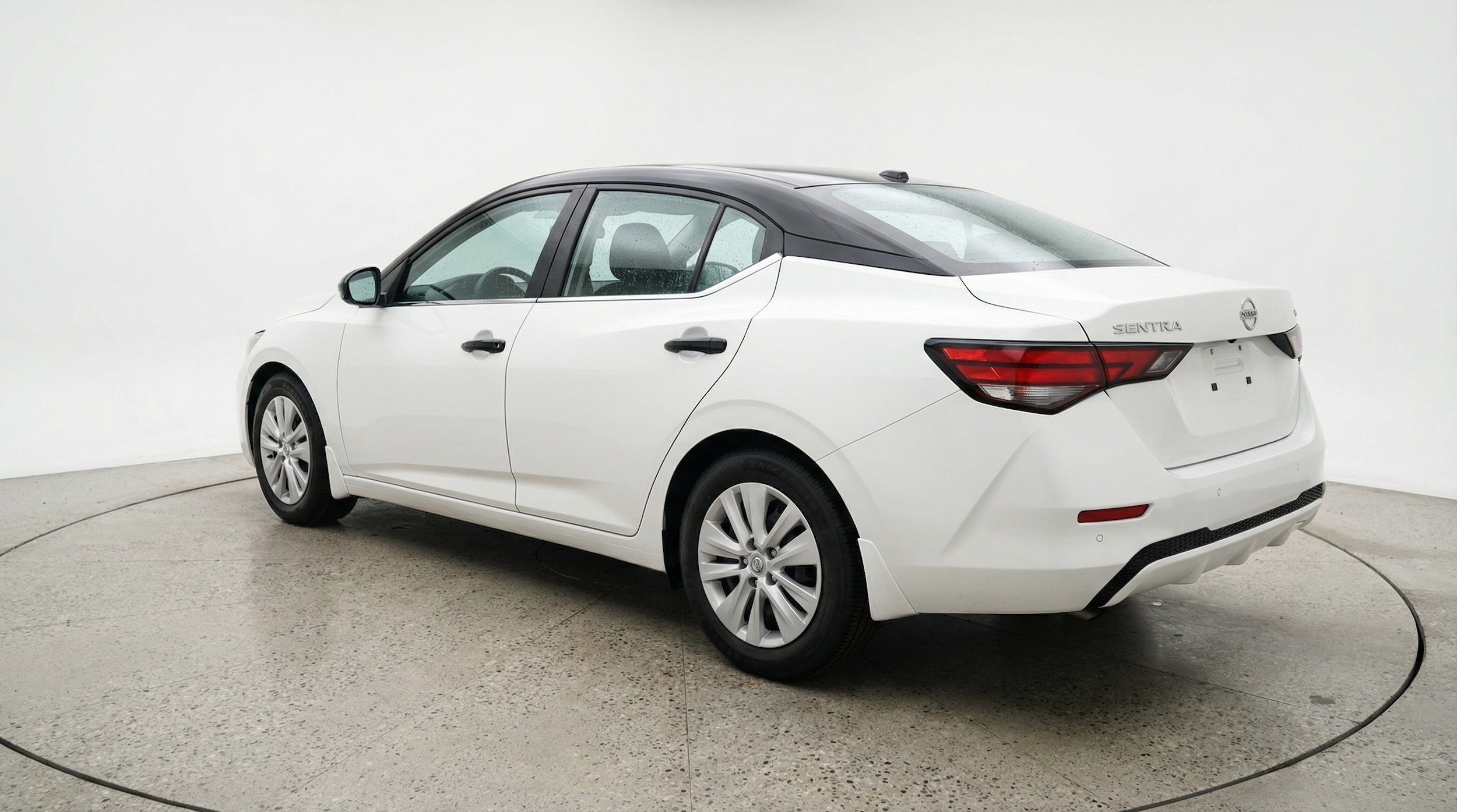 Thumbnail: 2025 Nissan Sentra - 5