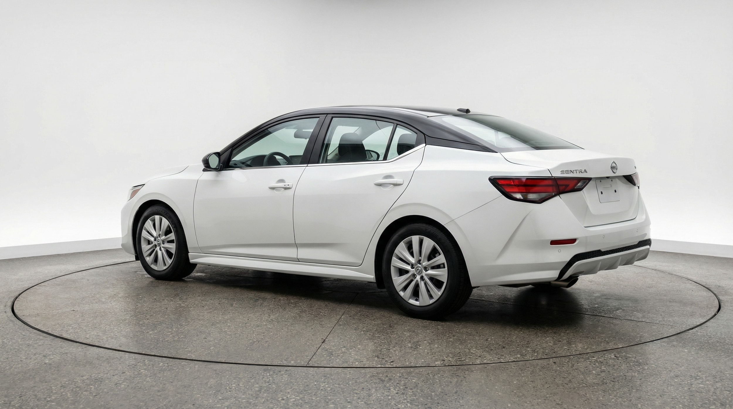 Thumbnail: 2025 Nissan Sentra - 5