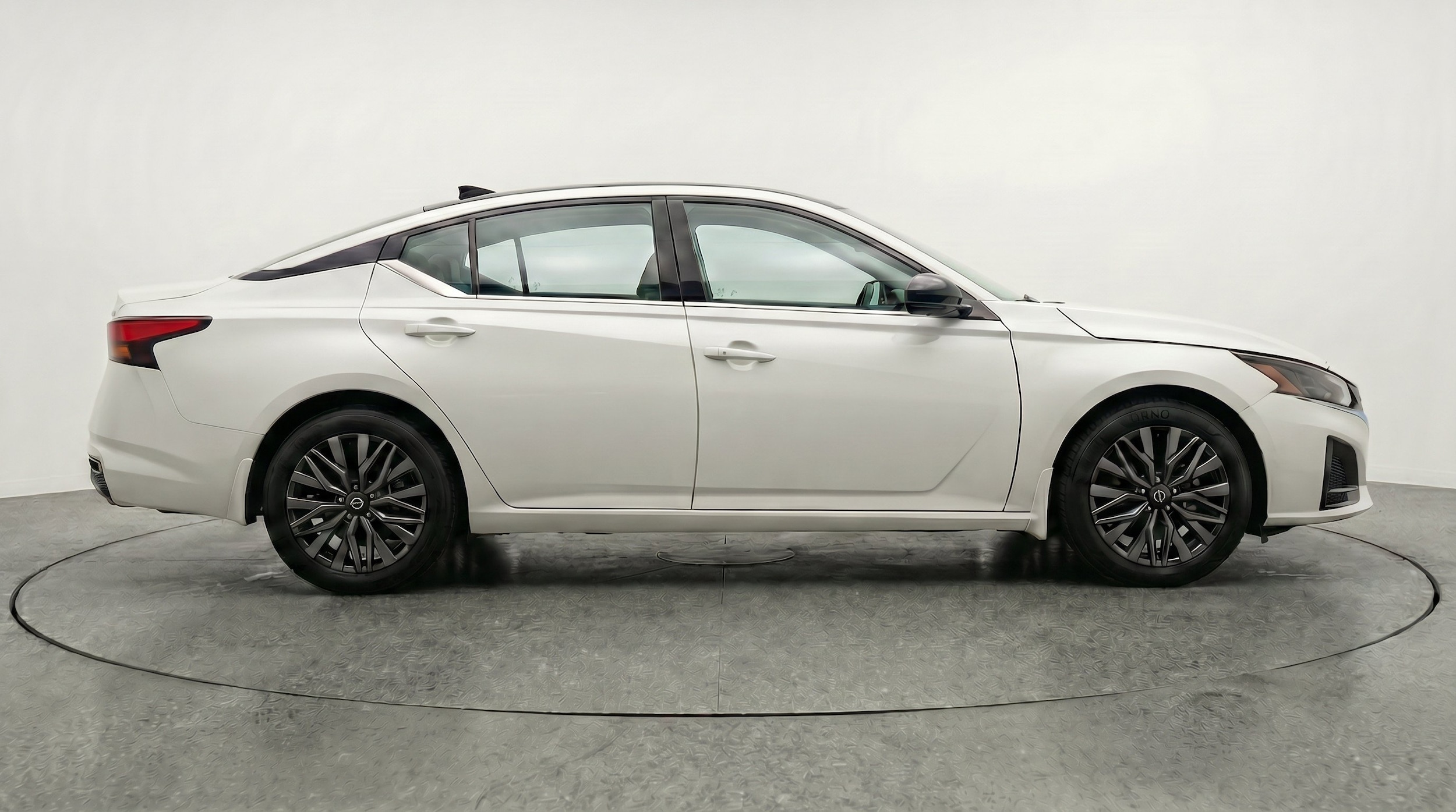 Thumbnail: 2026 Nissan Altima - 10