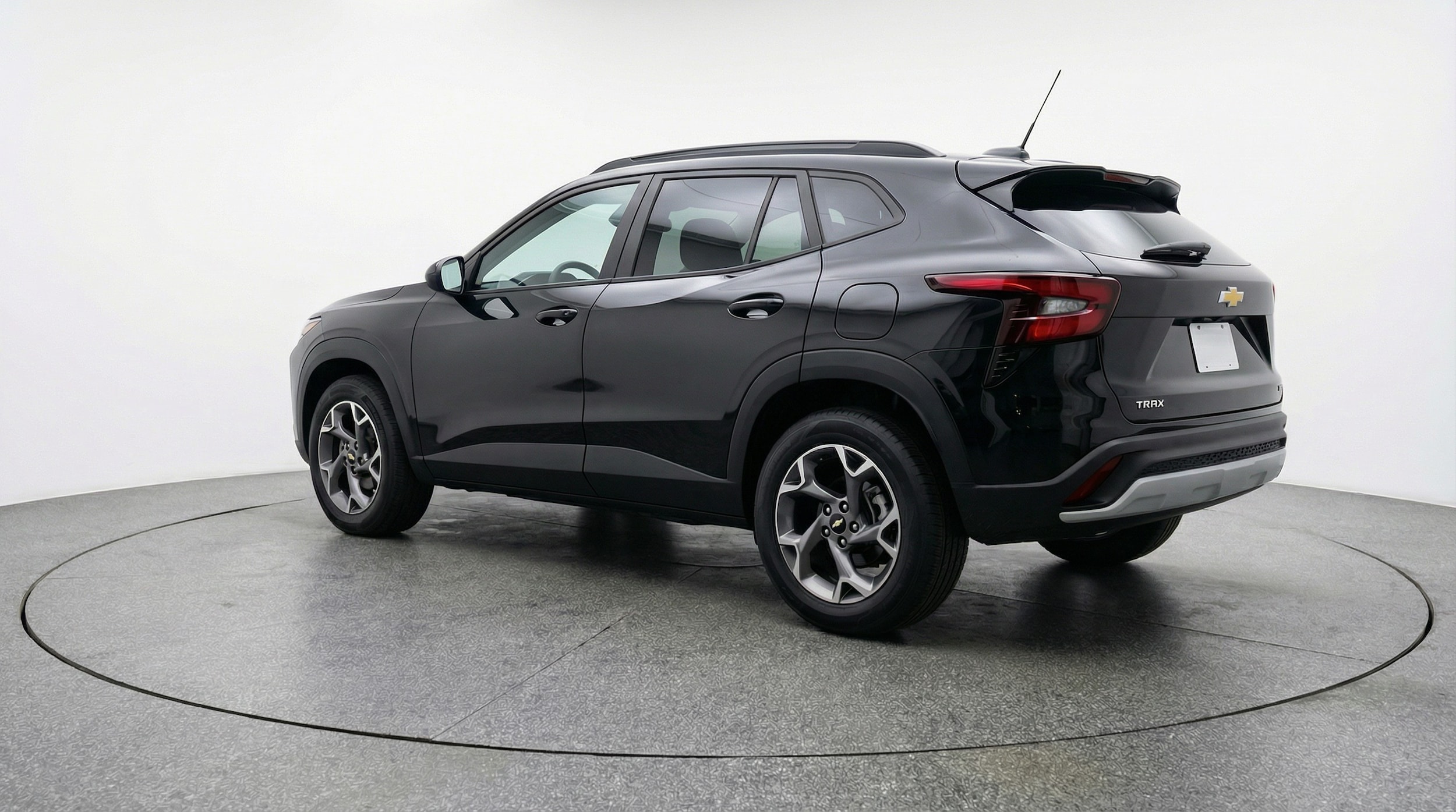 Thumbnail: 2025 Chevrolet Trax - 5