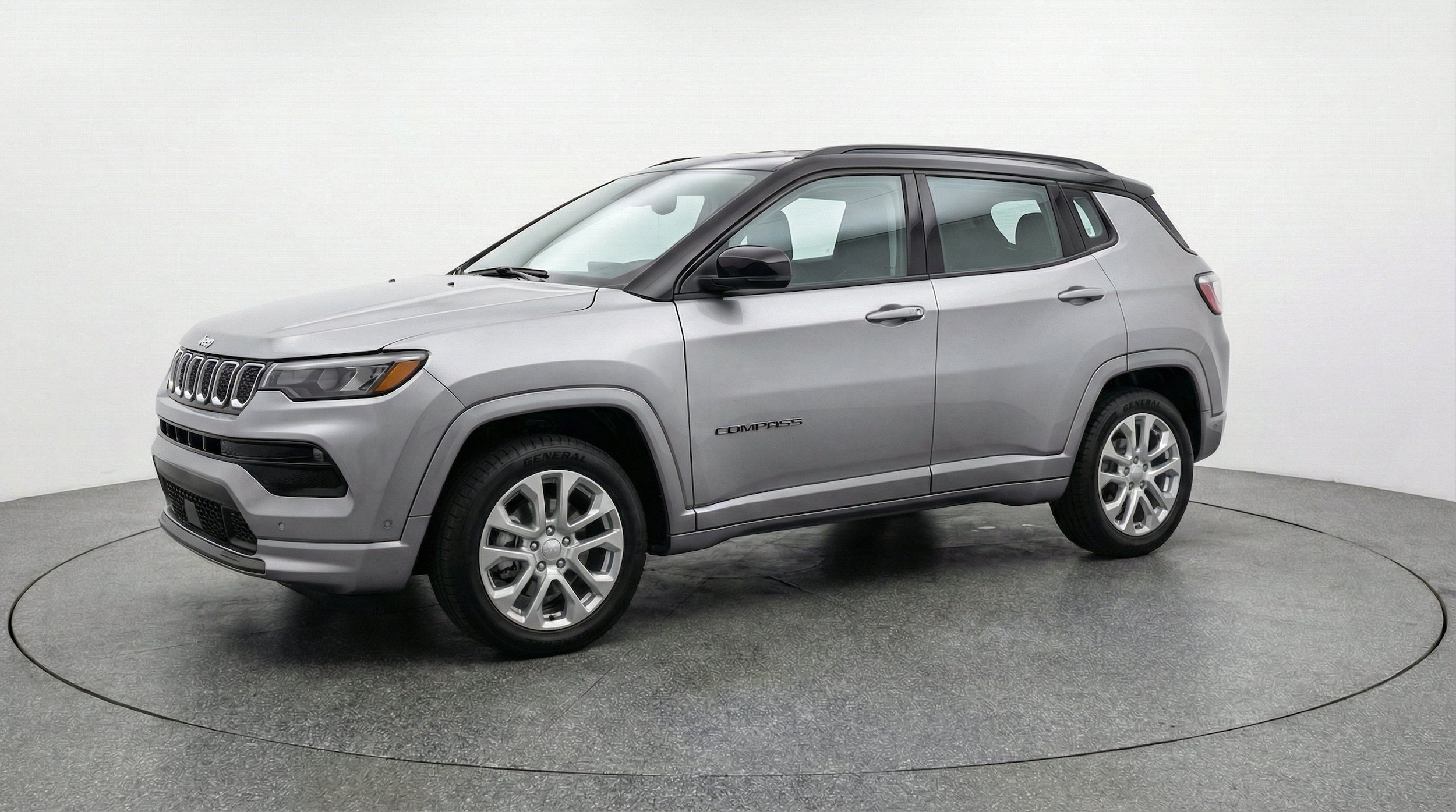 Thumbnail: 2025 Jeep Compass - 3