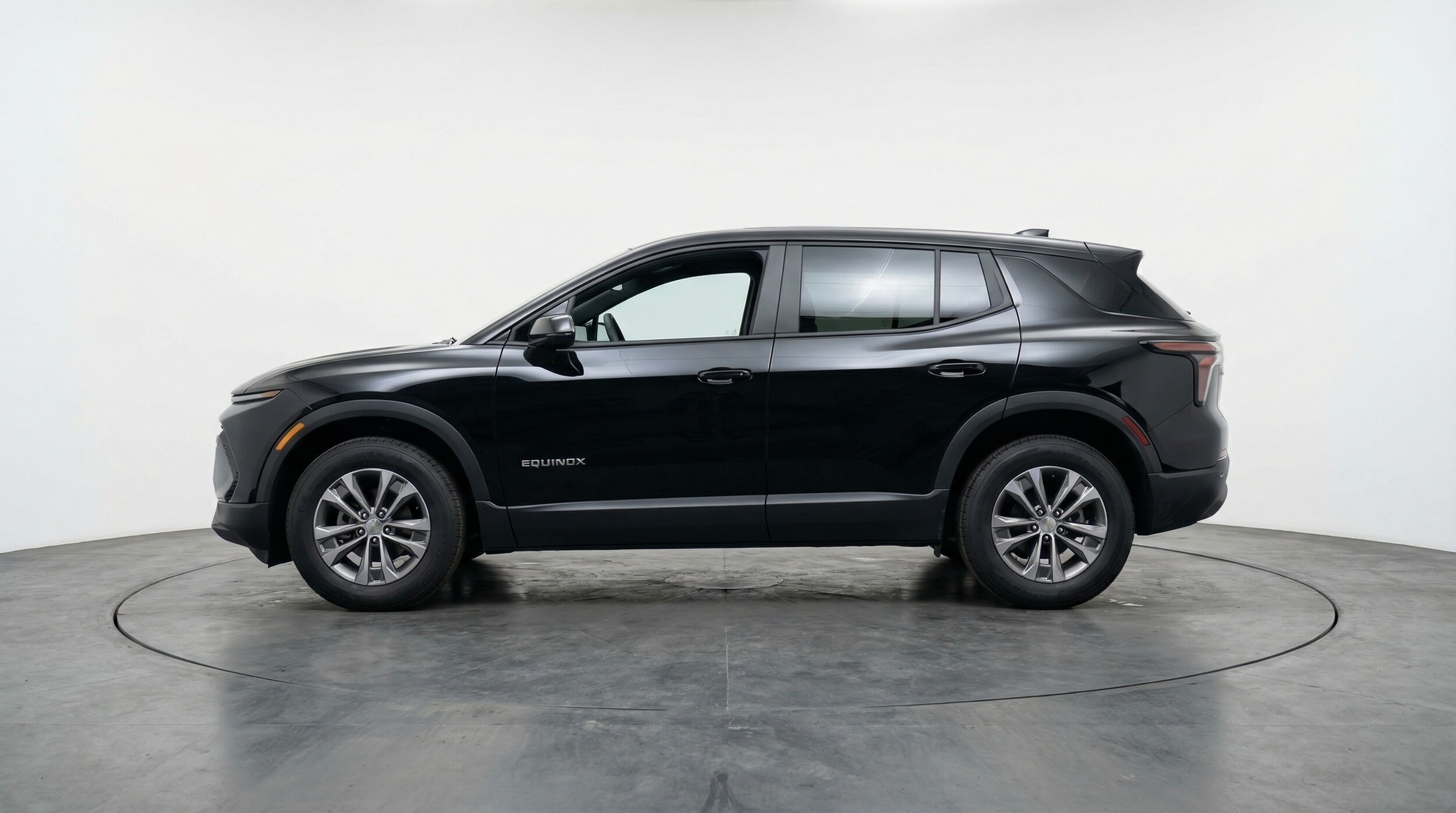 Thumbnail: 2025 Chevrolet Equinox - 4