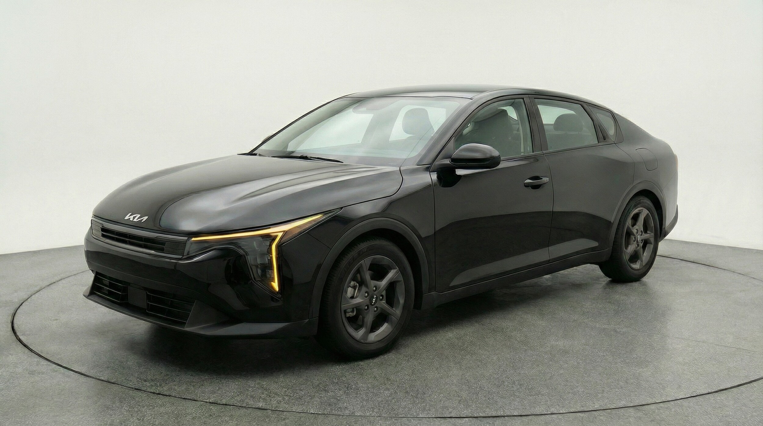 Thumbnail: 2025 Kia K4 - 3