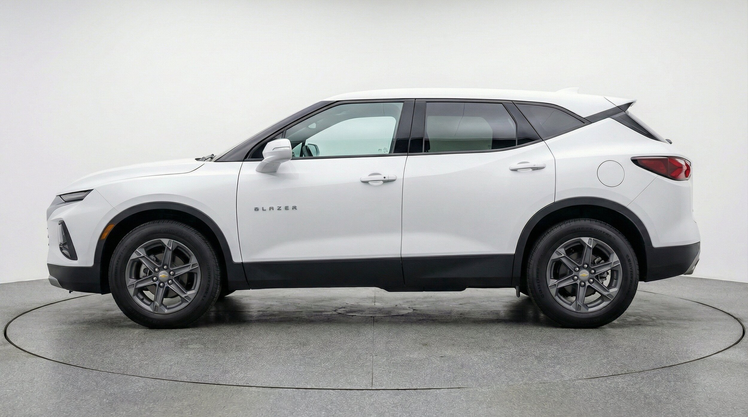 Thumbnail: 2025 Chevrolet Blazer - 5