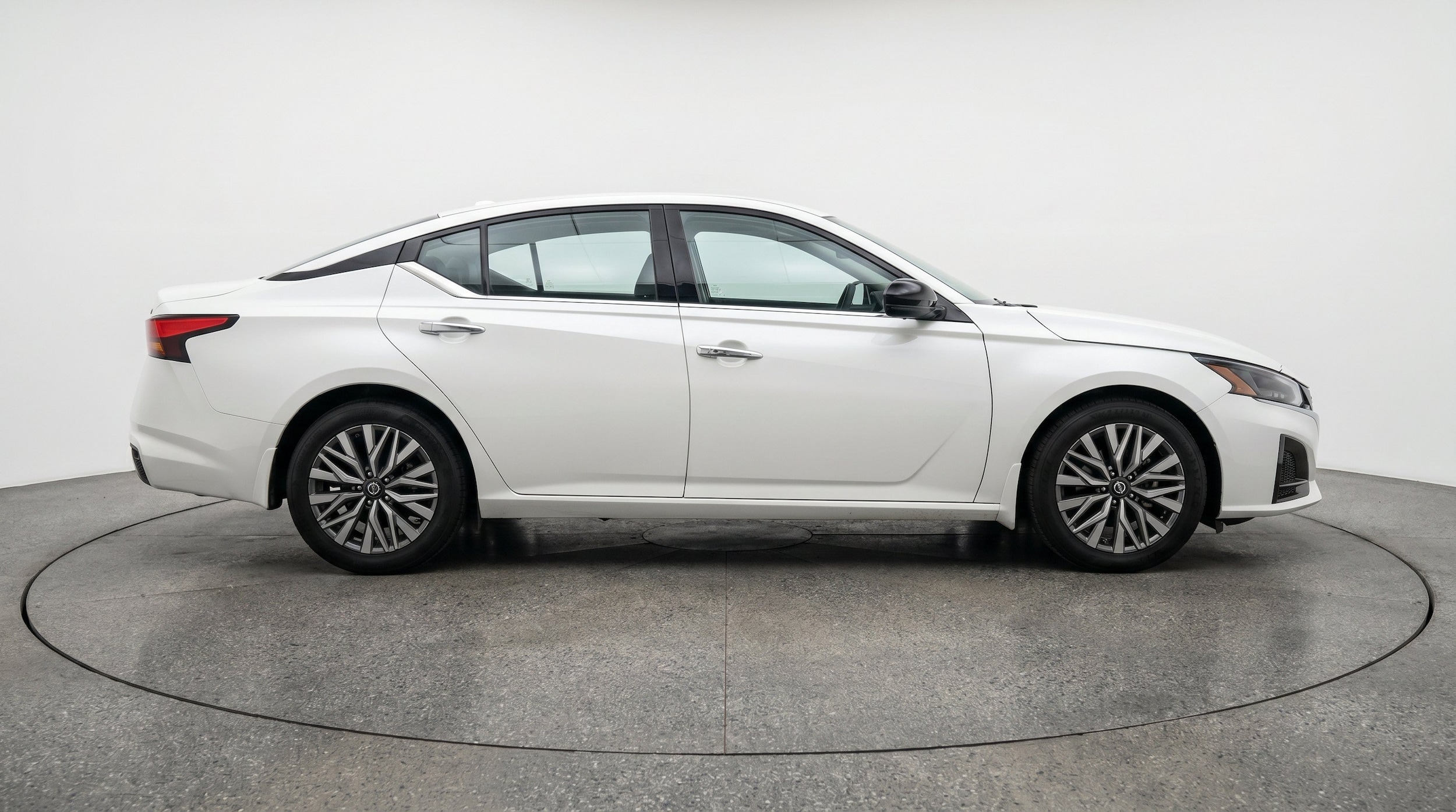 Thumbnail: 2025 Nissan Altima - 11