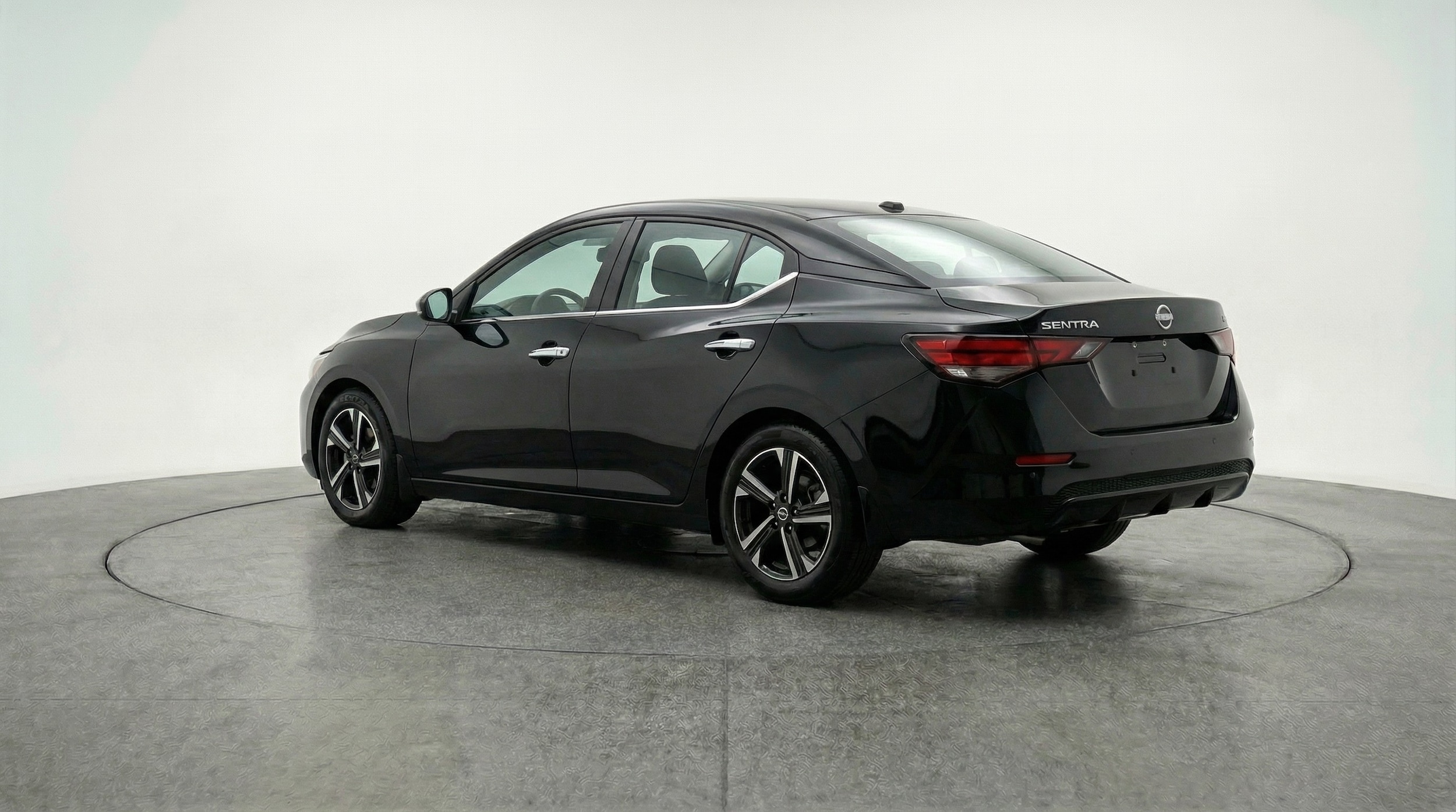 Thumbnail: 2025 Nissan Sentra - 5