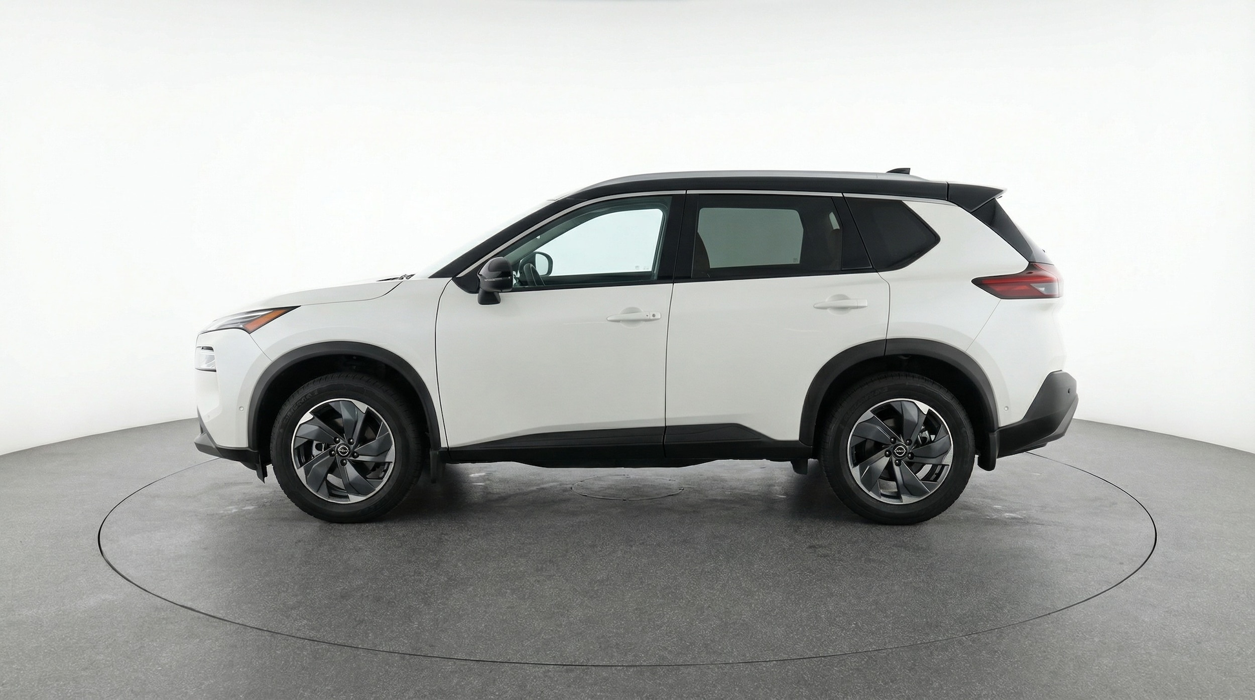 Thumbnail: 2025 Nissan Rogue - 4
