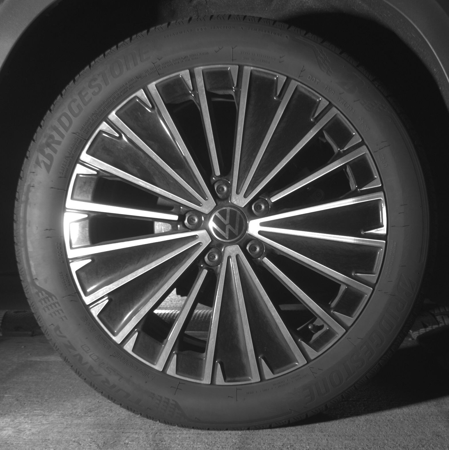 Thumbnail: 2025 Volkswagen Taos - 12