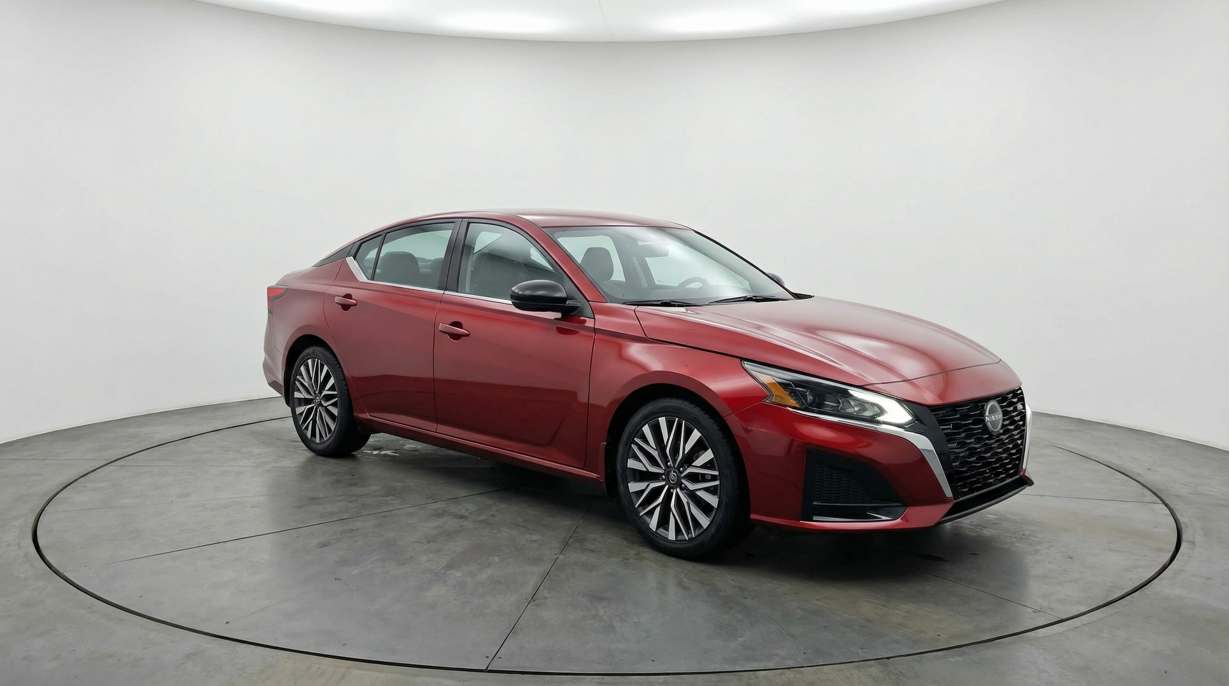 Thumbnail: 2025 Nissan Altima - 1