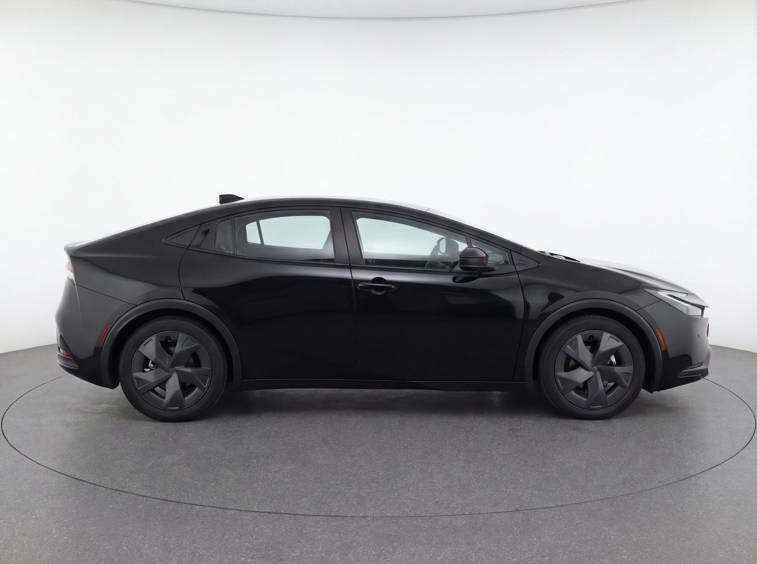 Thumbnail: 2025 Toyota Prius - 8