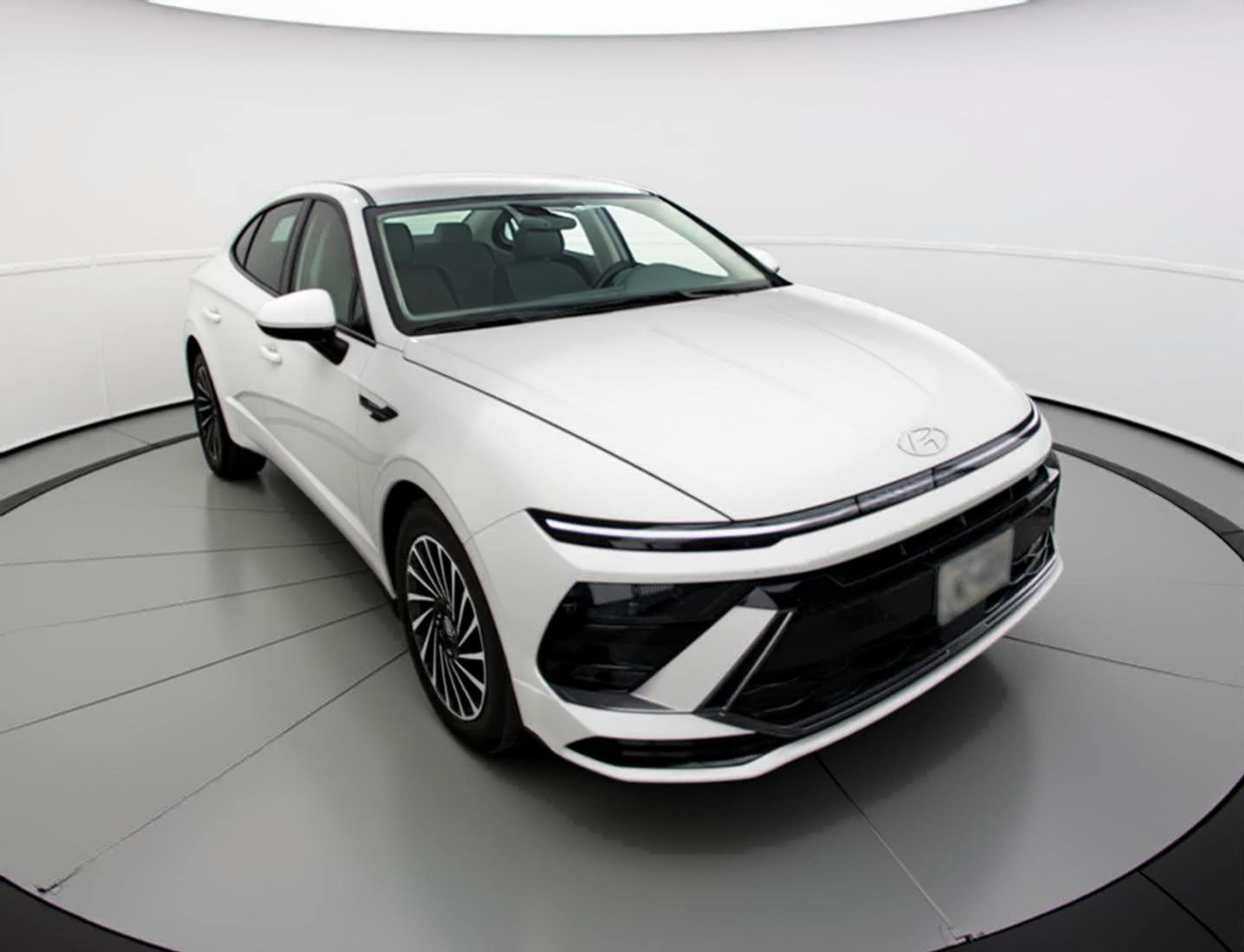 Thumbnail: 2025 Hyundai Sonata - 1