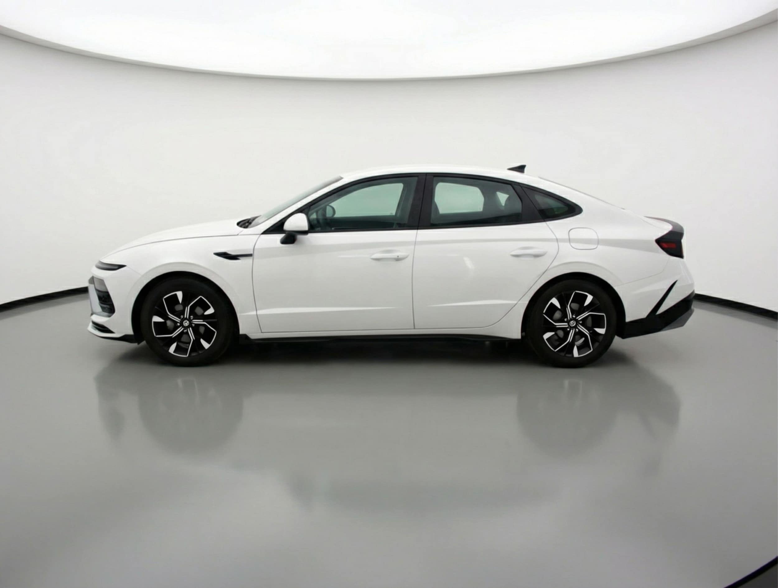 Thumbnail: 2025 Hyundai Sonata - 4