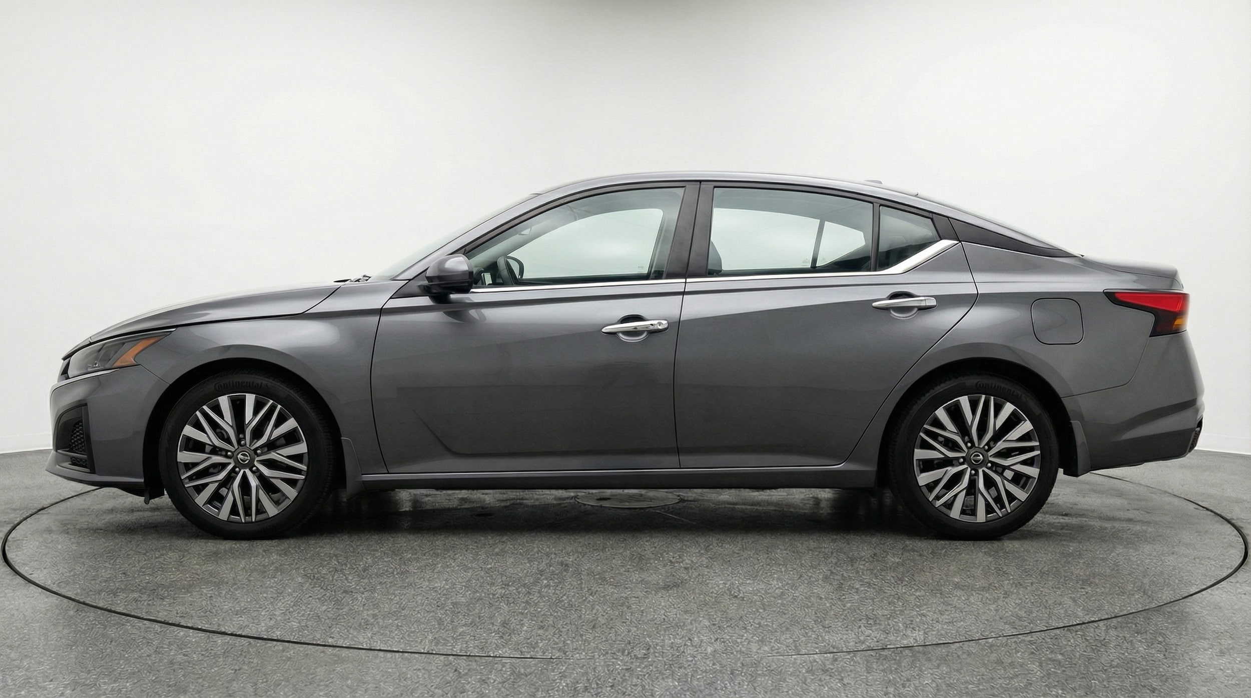 Thumbnail: 2025 Nissan Altima - 4