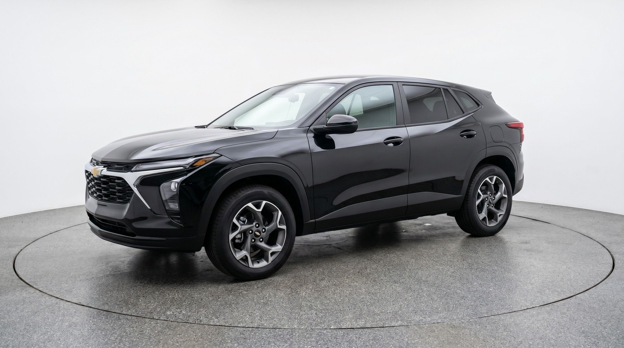 Thumbnail: 2025 Chevrolet Trax - 3