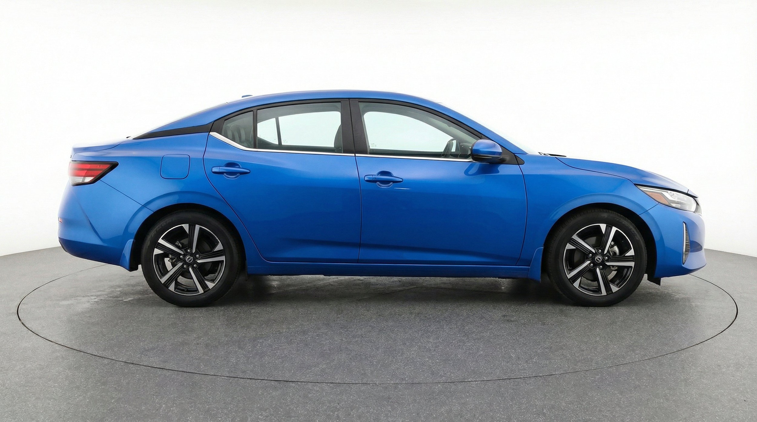 Thumbnail: 2025 Nissan Sentra - 11