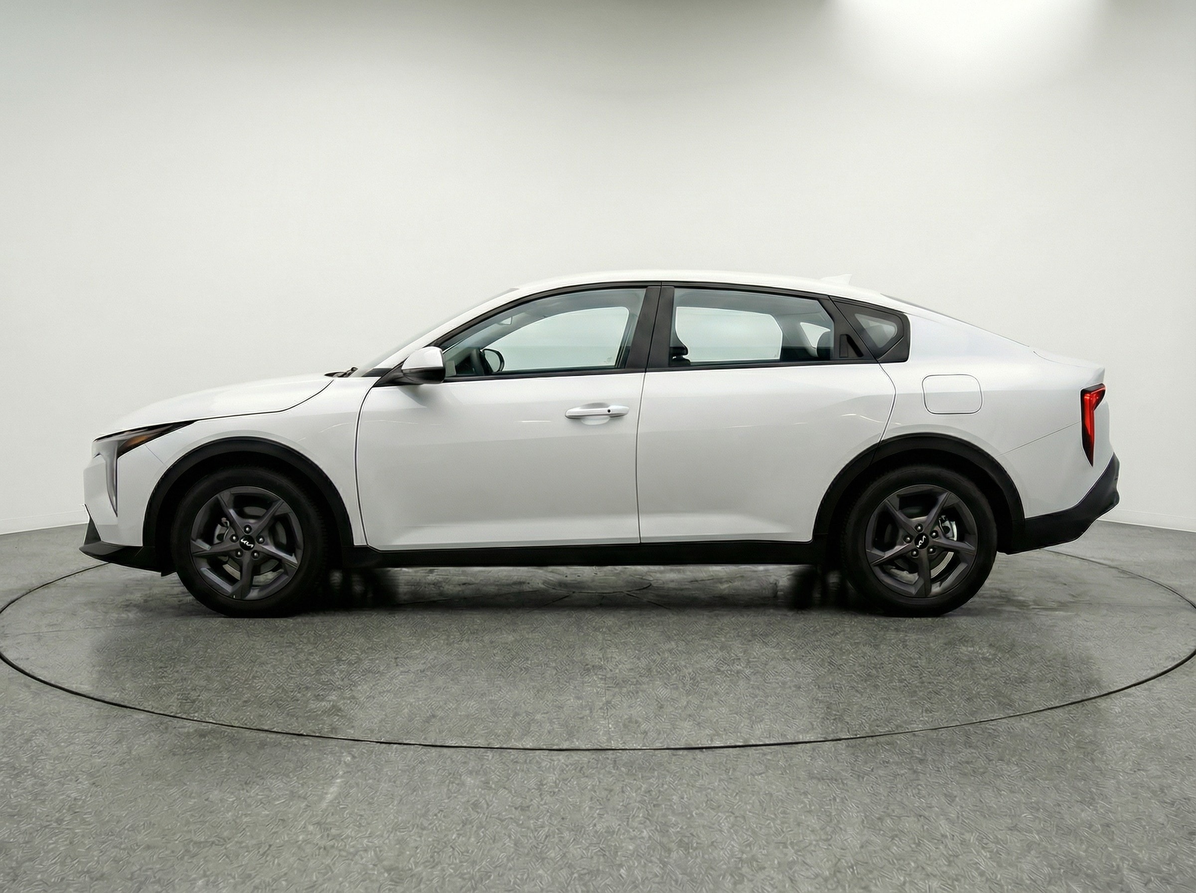 Thumbnail: 2025 Kia K4 - 4