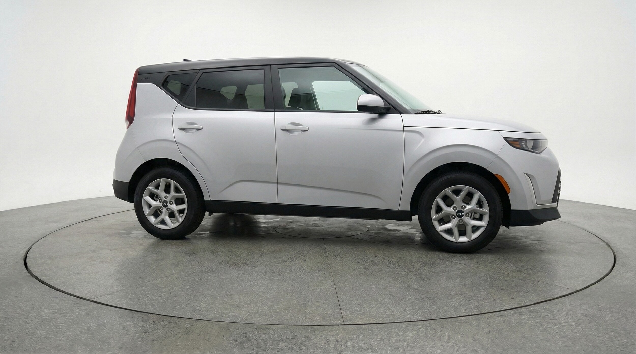 Thumbnail: 2025 Kia Soul - 1