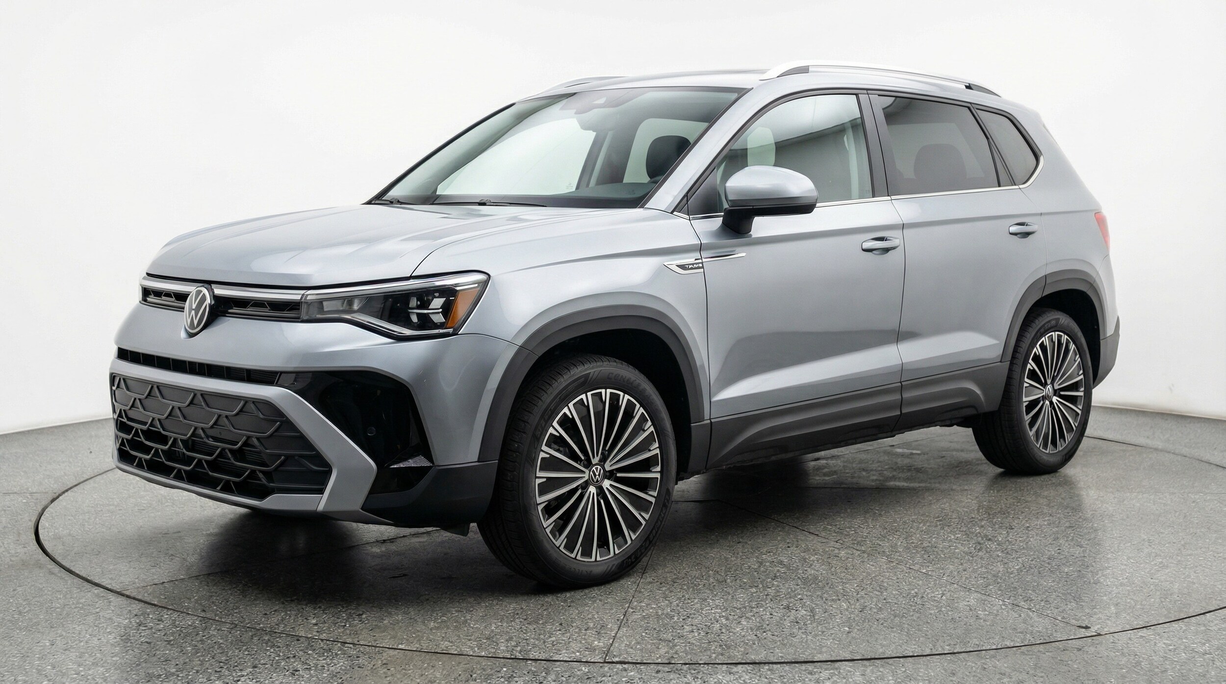 Thumbnail: 2025 Volkswagen Taos - 3