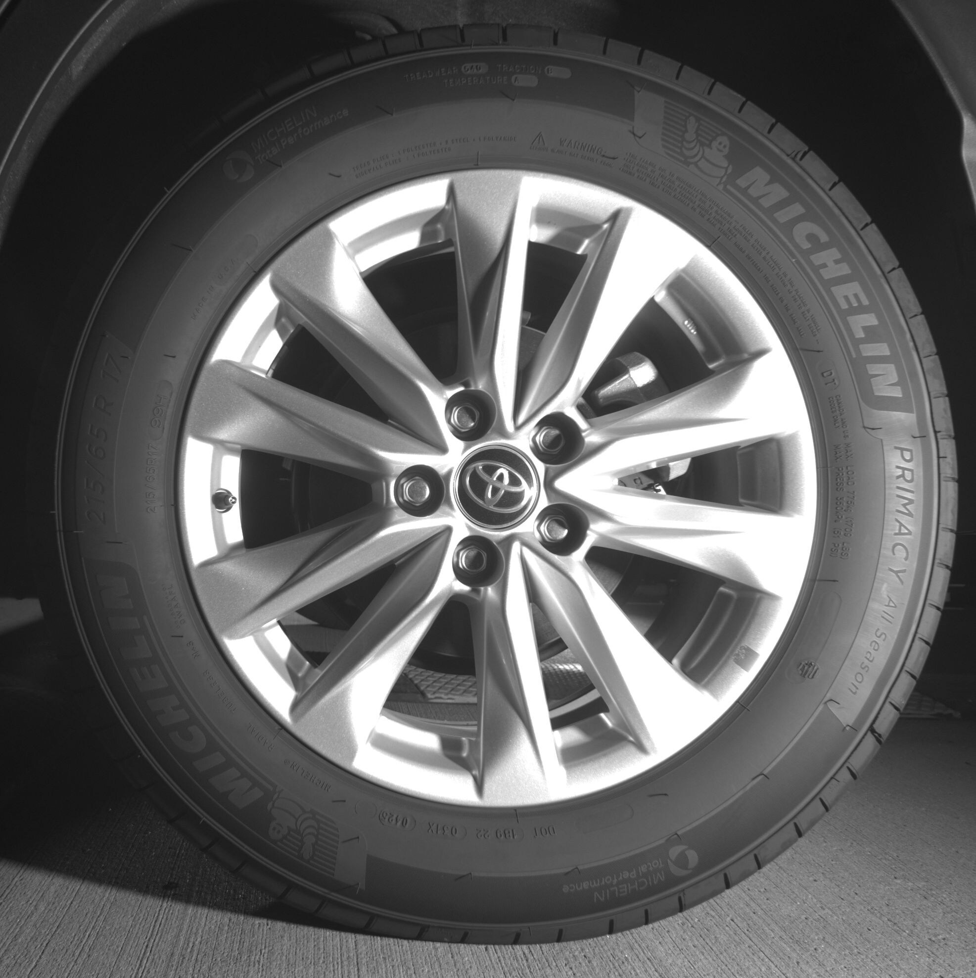 Thumbnail: 2025 Toyota Corolla Cross - 11