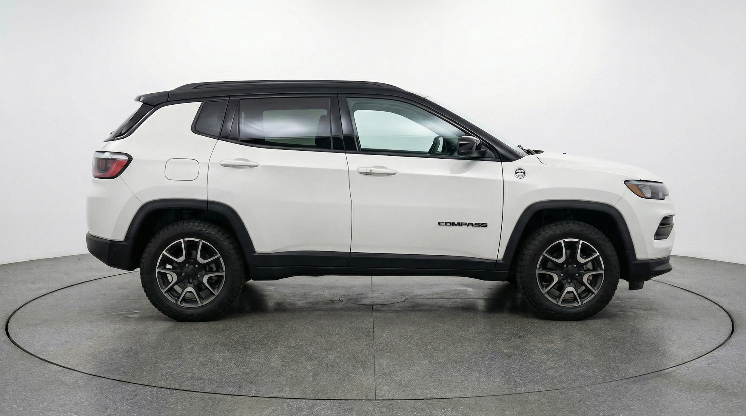 Thumbnail: 2025 Jeep Compass - 8