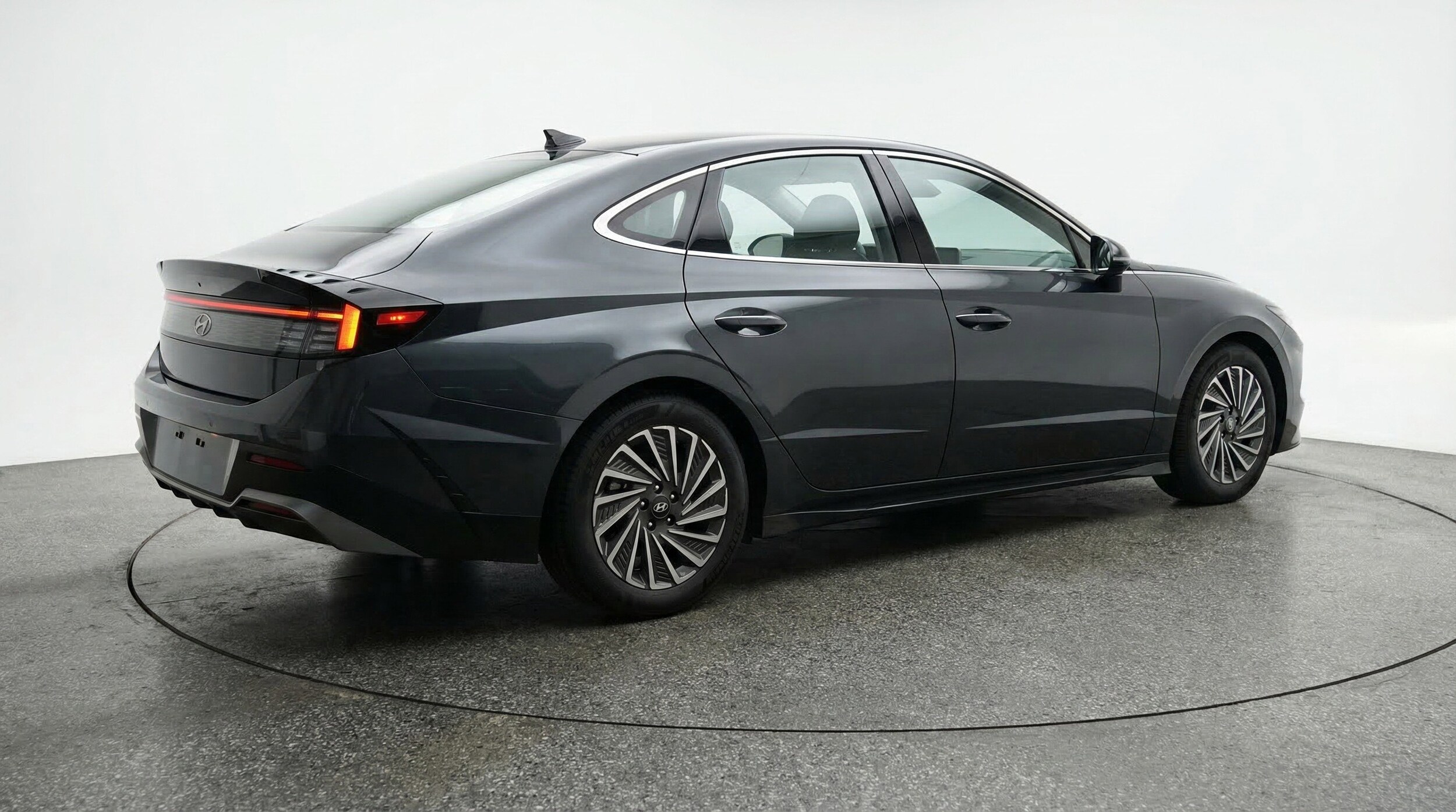 Thumbnail: 2025 Hyundai Sonata - 9