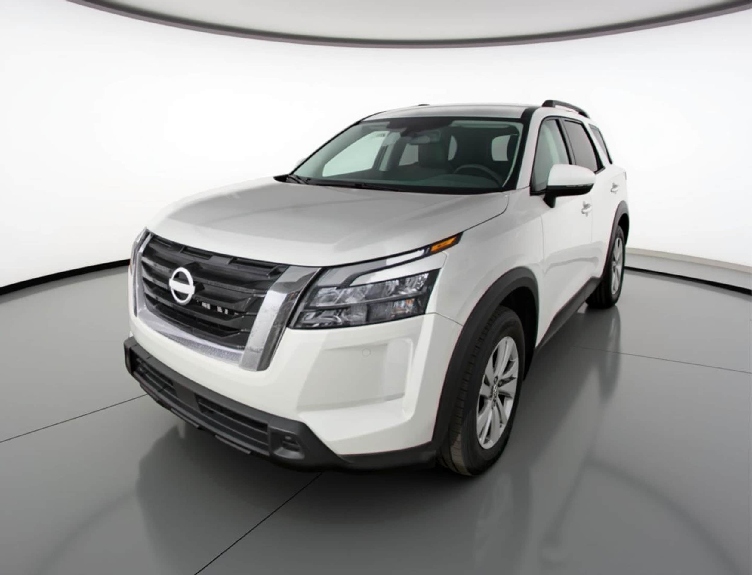 Thumbnail: 2025 Nissan Pathfinder - 3