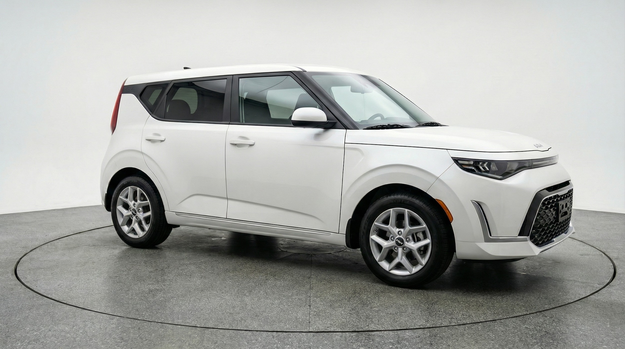 Thumbnail: 2025 Kia Soul - 1