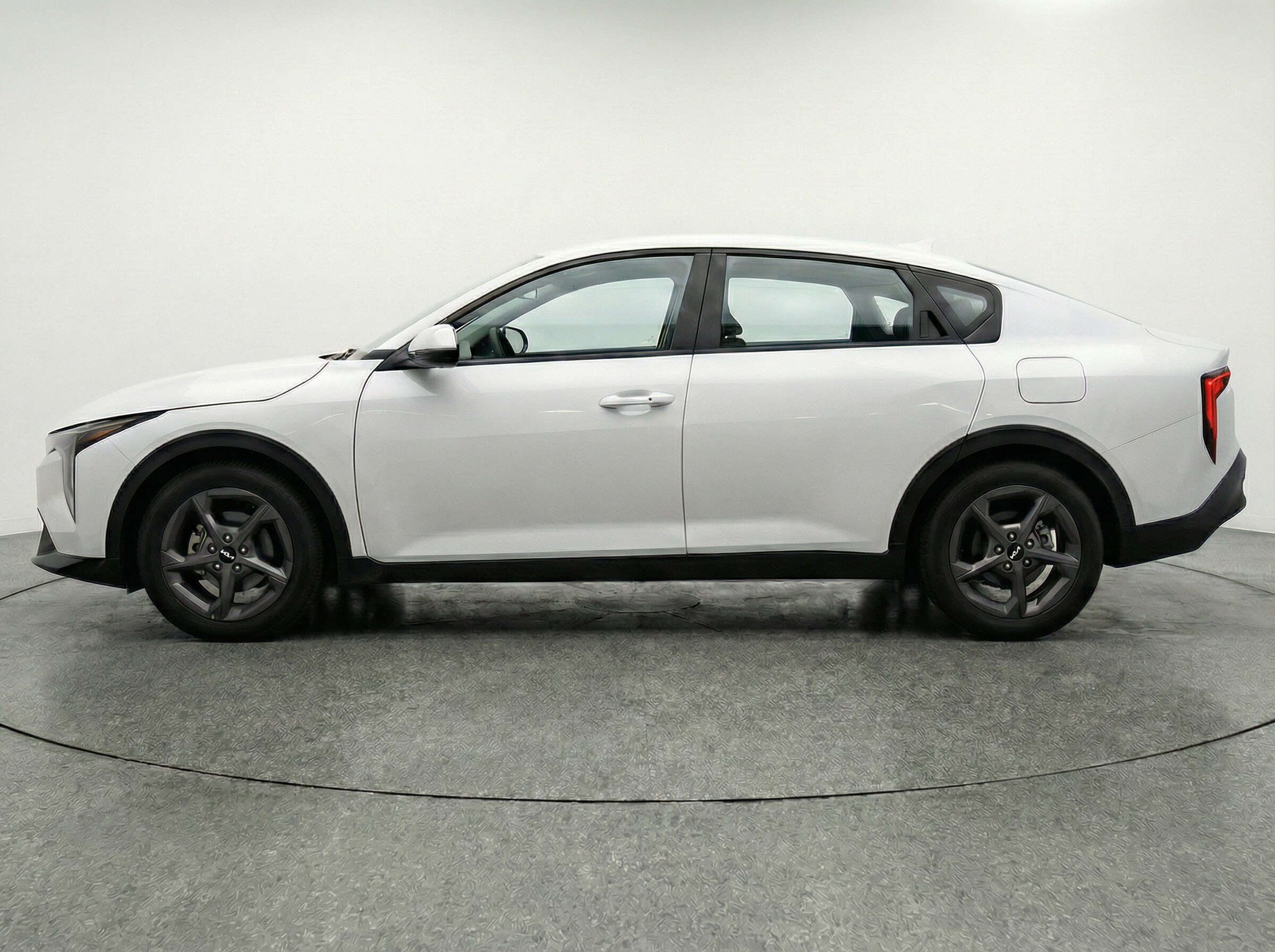 Thumbnail: 2025 Kia K4 - 4