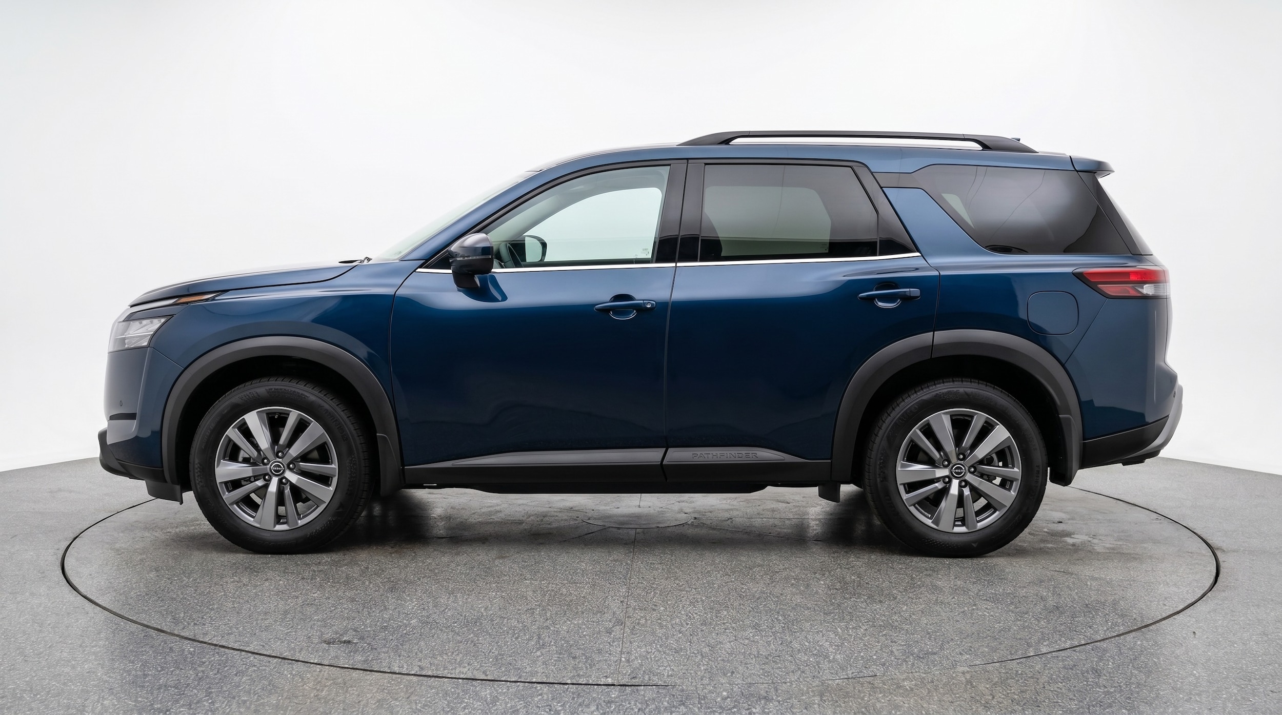 Thumbnail: 2025 Nissan Pathfinder - 4