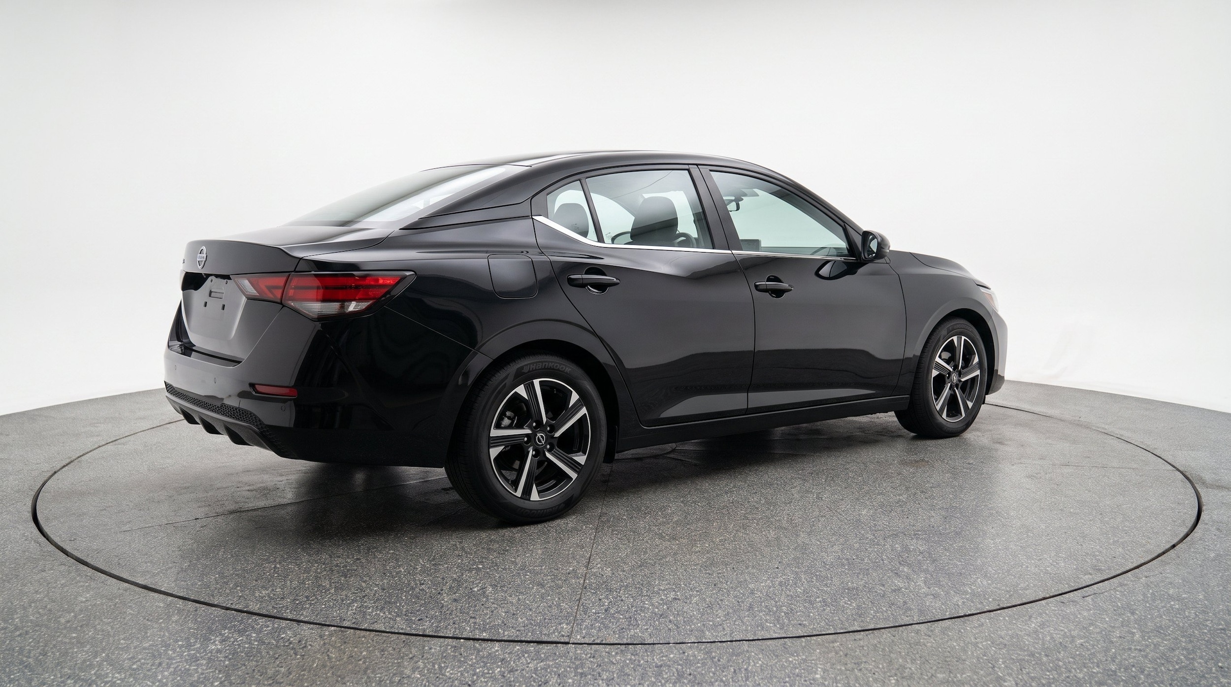 Thumbnail: 2025 Nissan Sentra - 9