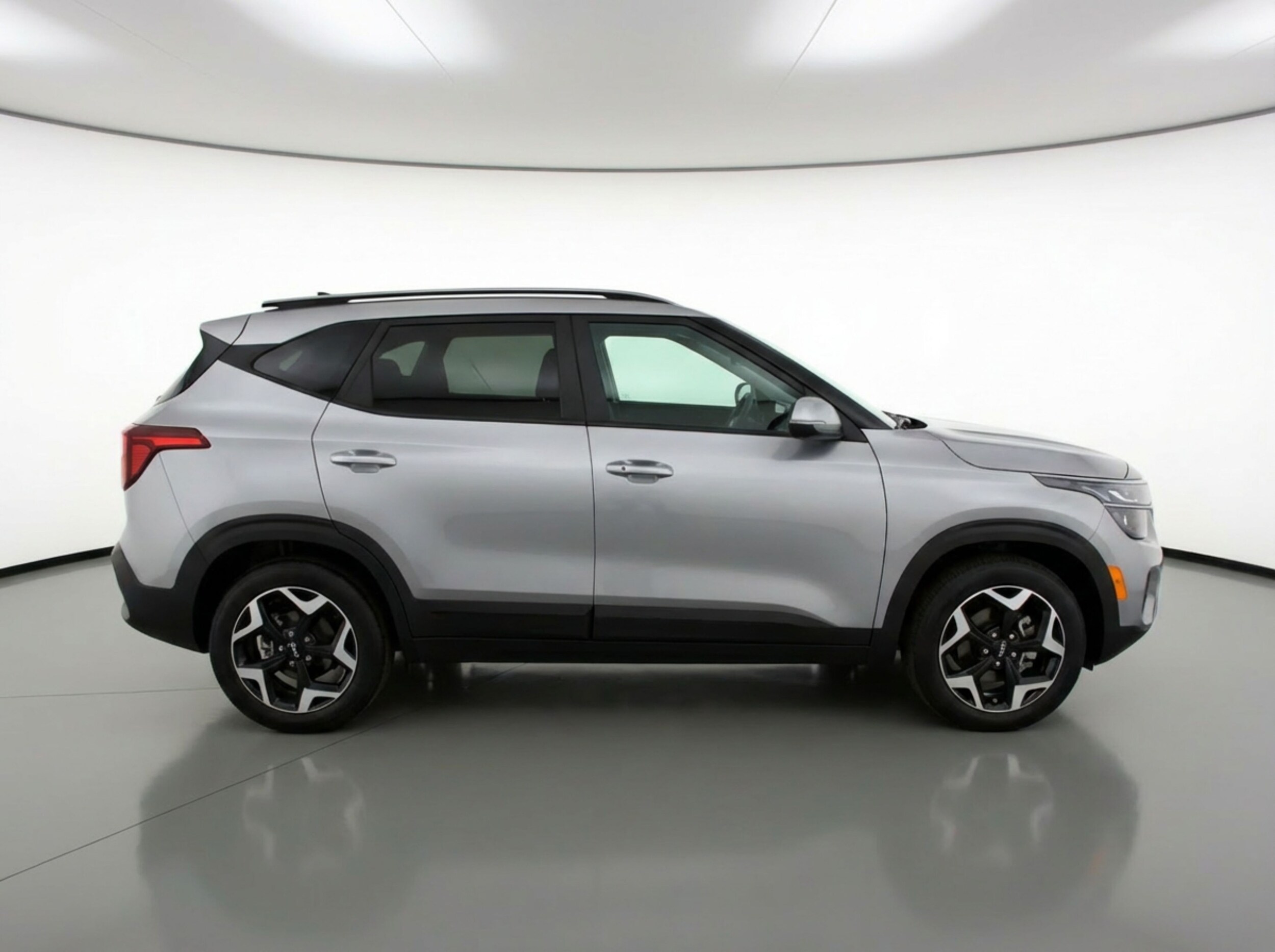 Thumbnail: 2025 Kia Seltos - 8