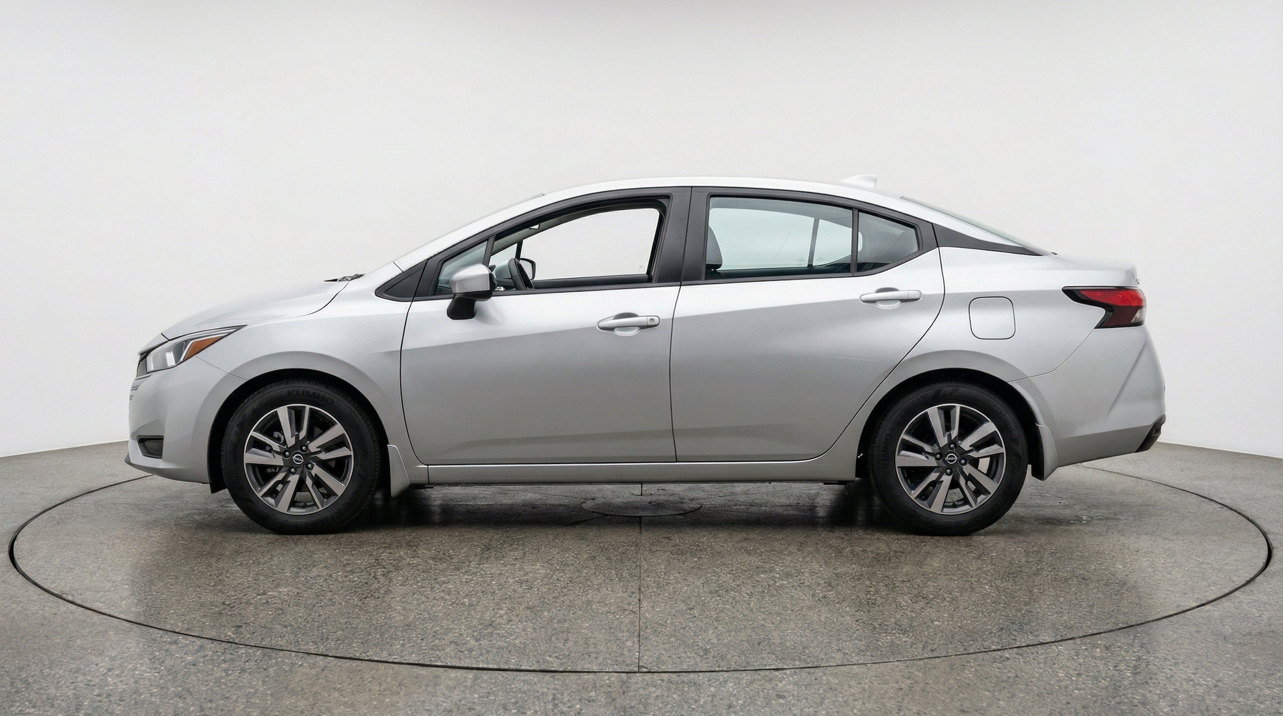 Thumbnail: 2025 Nissan Versa - 5