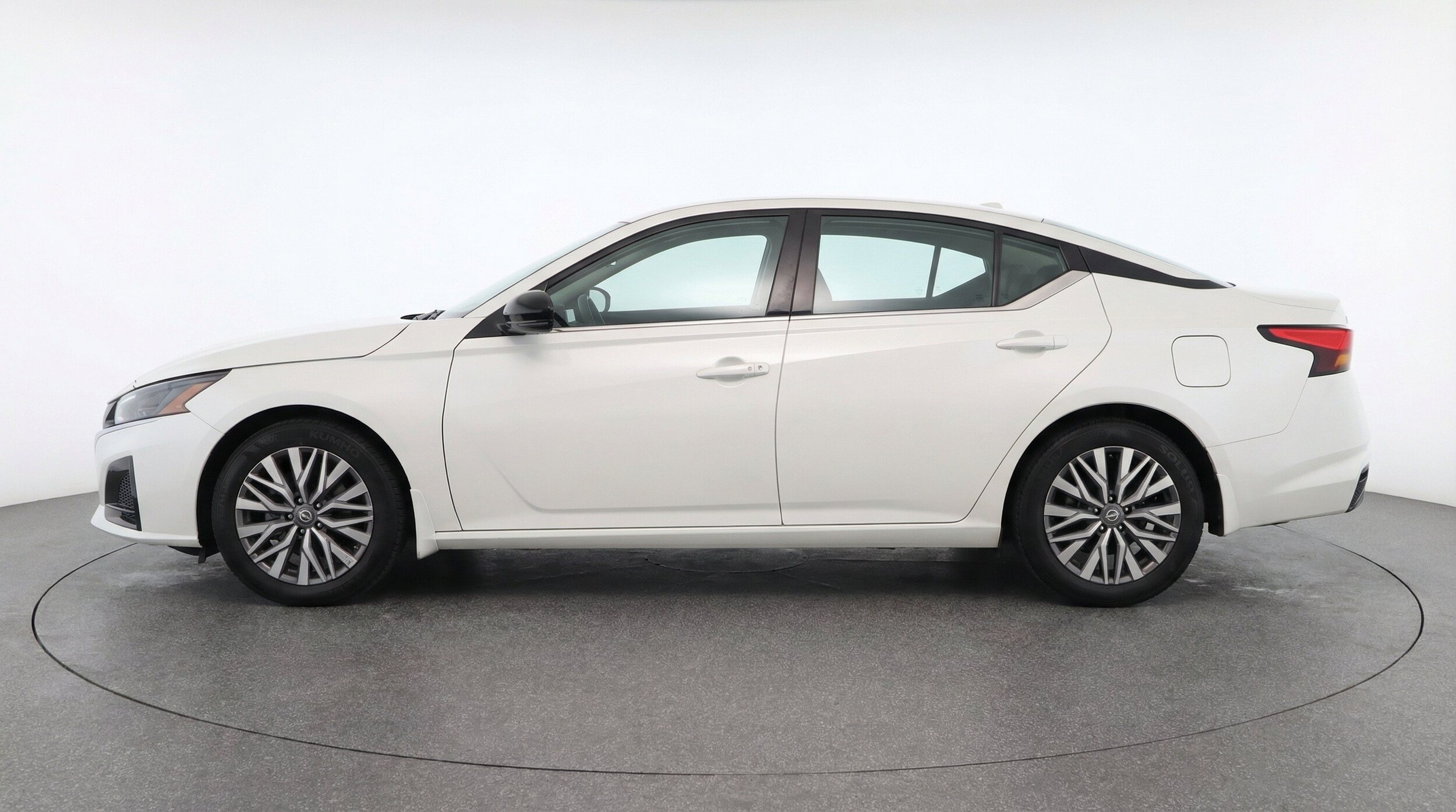 Thumbnail: 2026 Nissan Altima - 5
