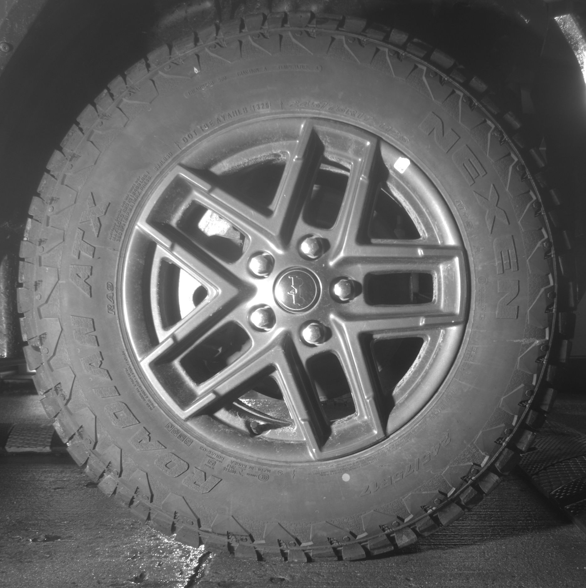 Thumbnail: 2025 Jeep Wrangler - 10