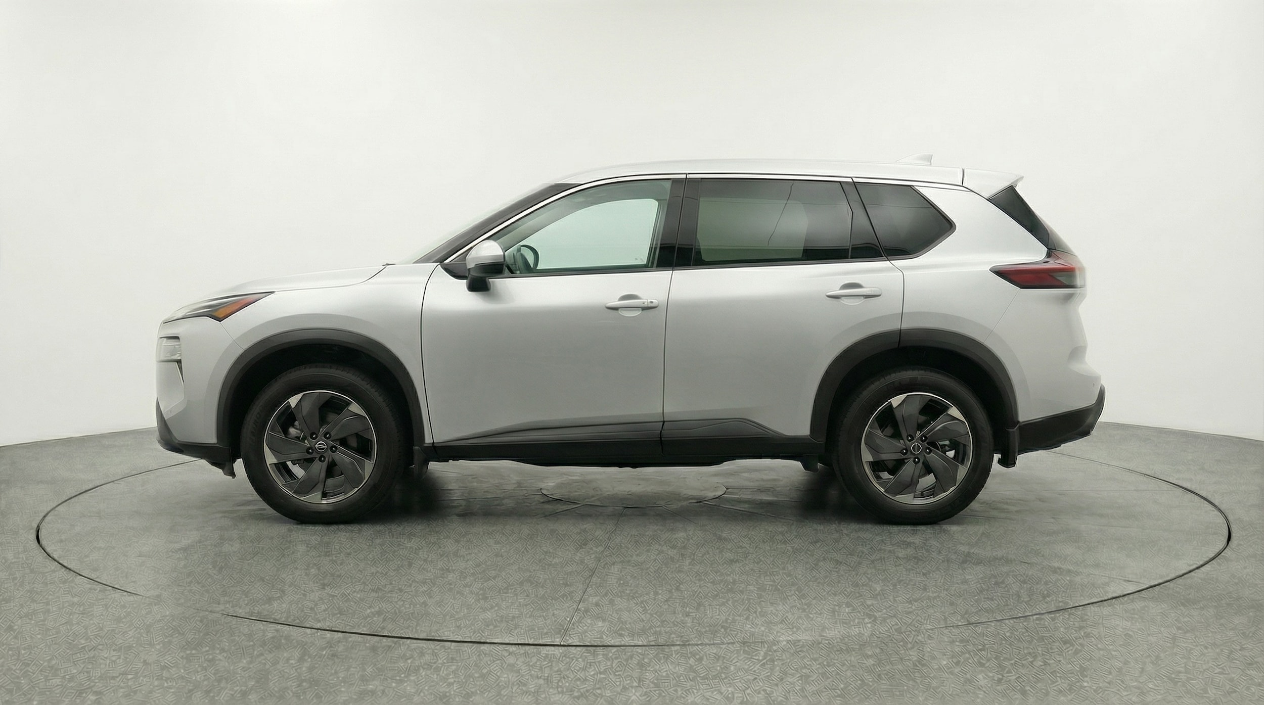 Thumbnail: 2025 Nissan Rogue - 4