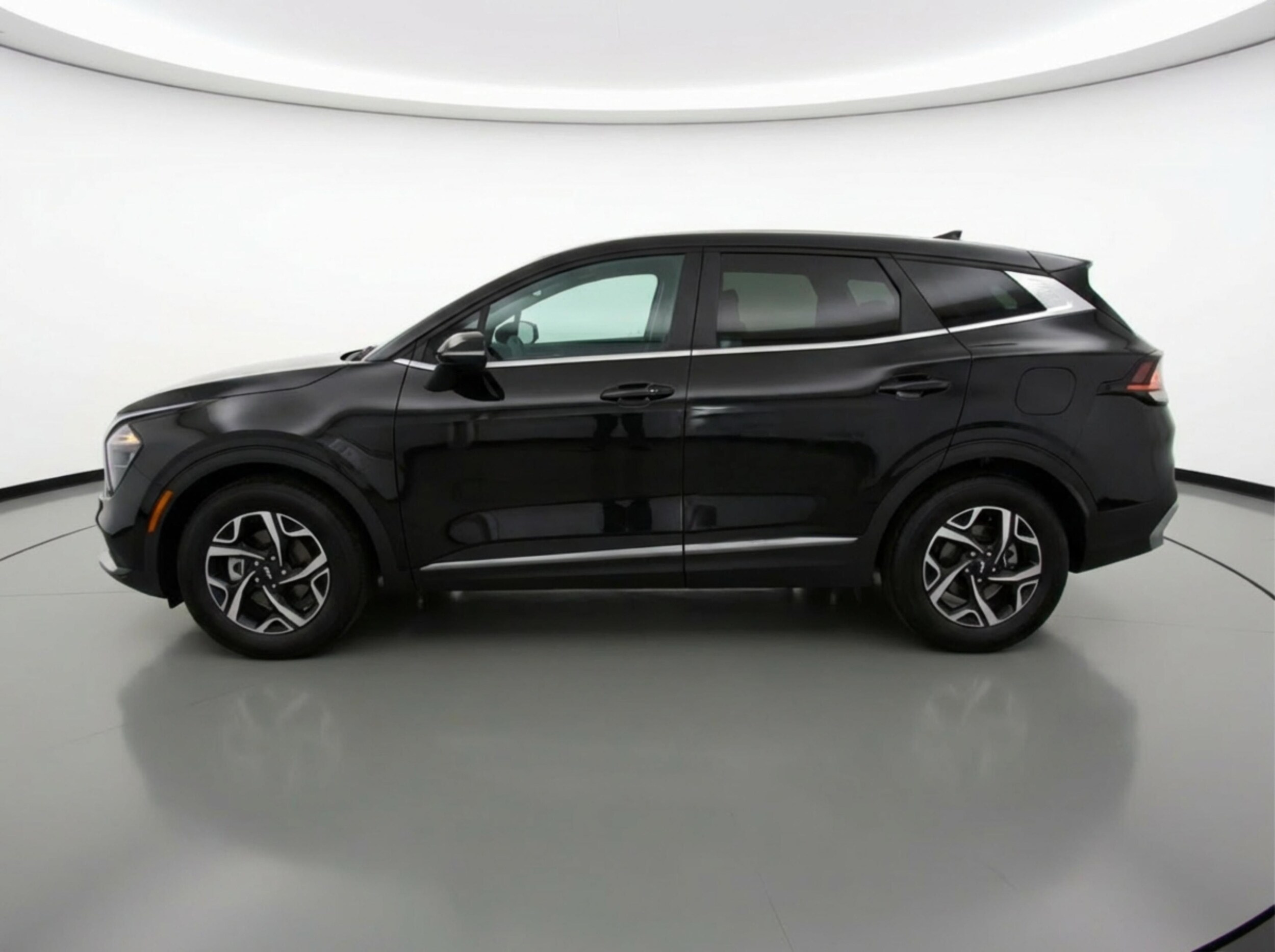Thumbnail: 2025 Kia Sportage - 4