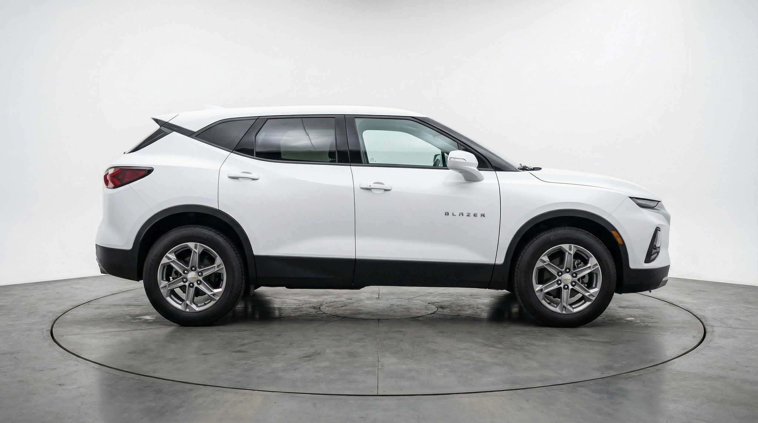 Thumbnail: 2025 Chevrolet Blazer - 8