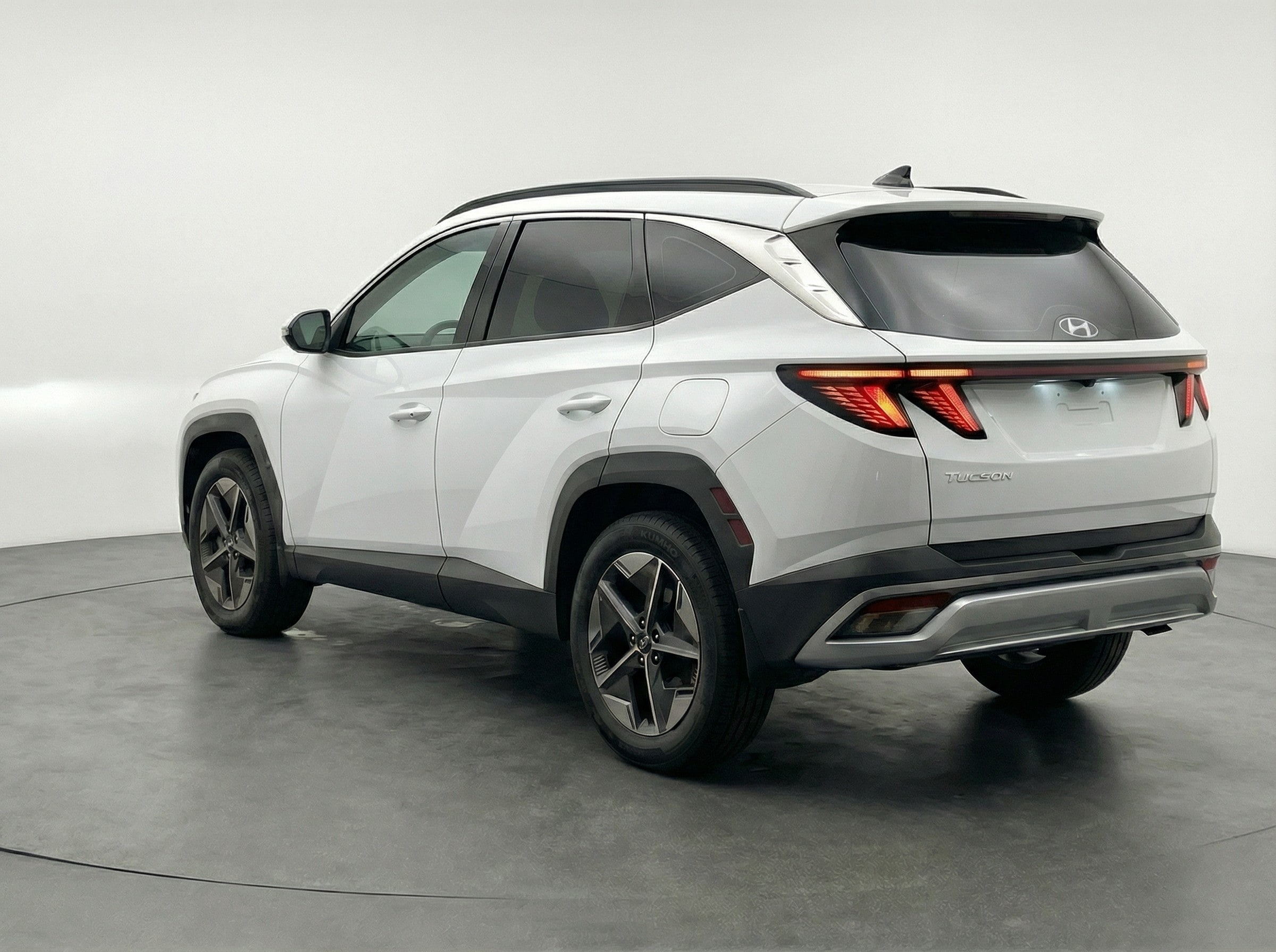 Thumbnail: 2025 Hyundai Tucson - 5