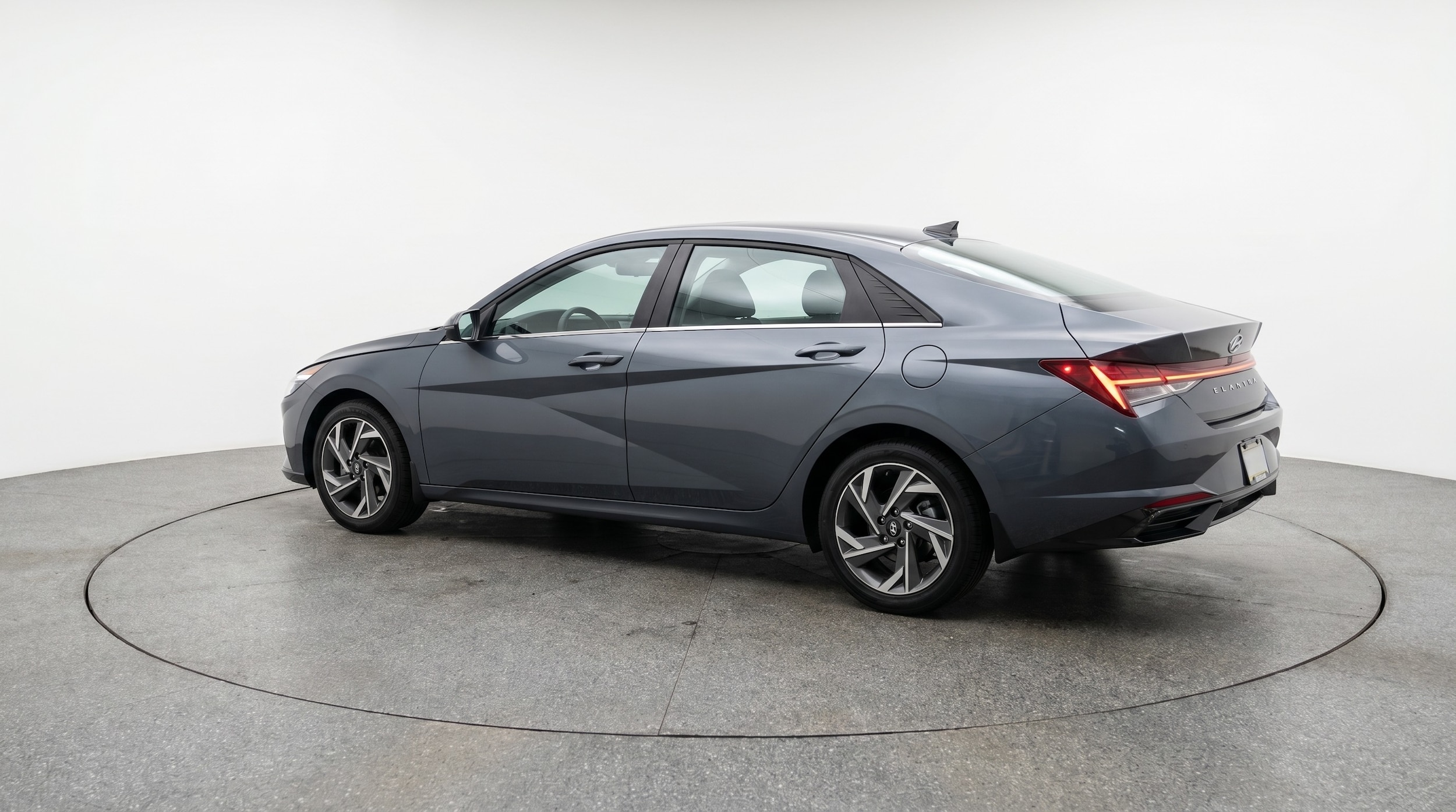 Thumbnail: 2025 Hyundai Elantra - 5