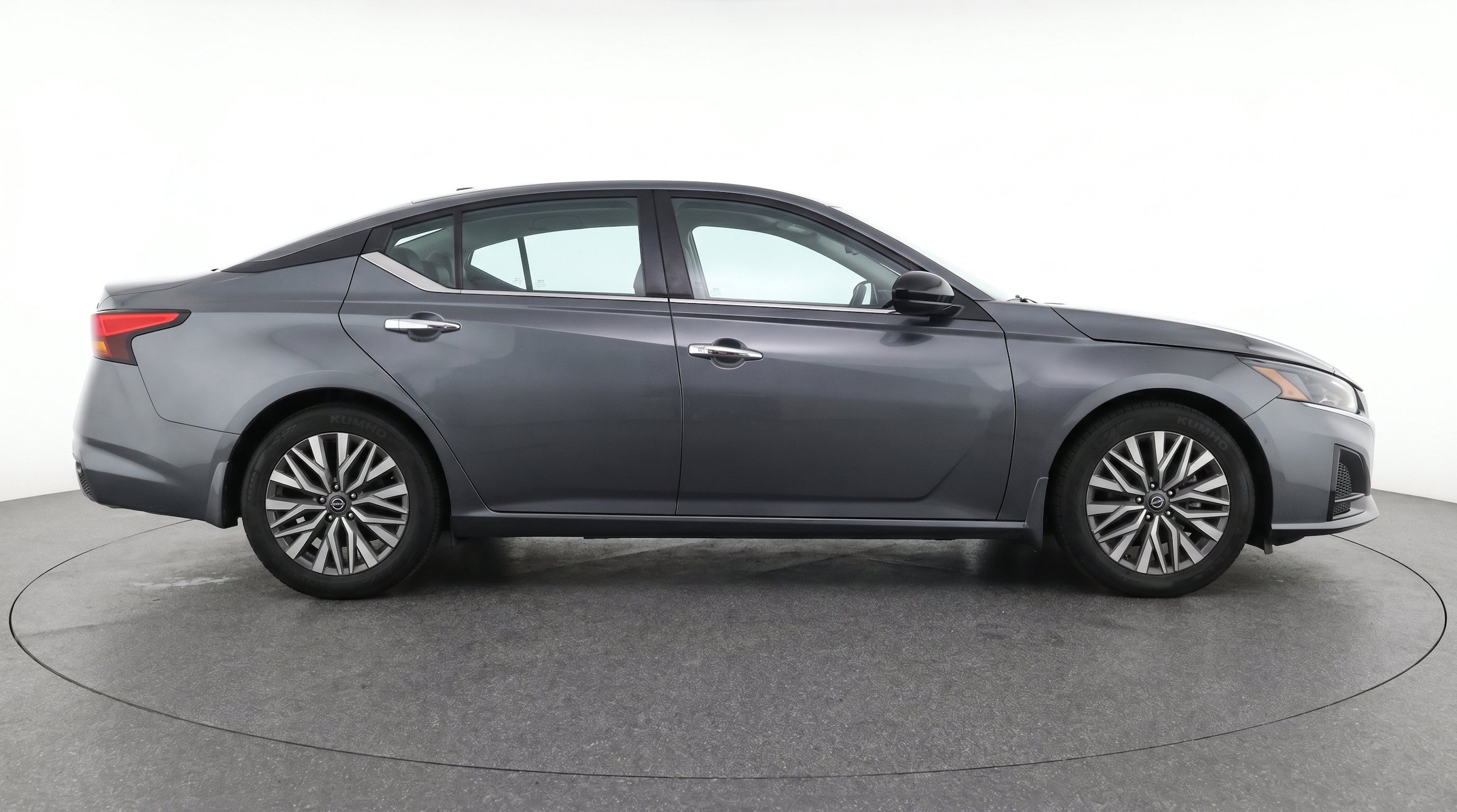 Thumbnail: 2025 Nissan Altima - 11