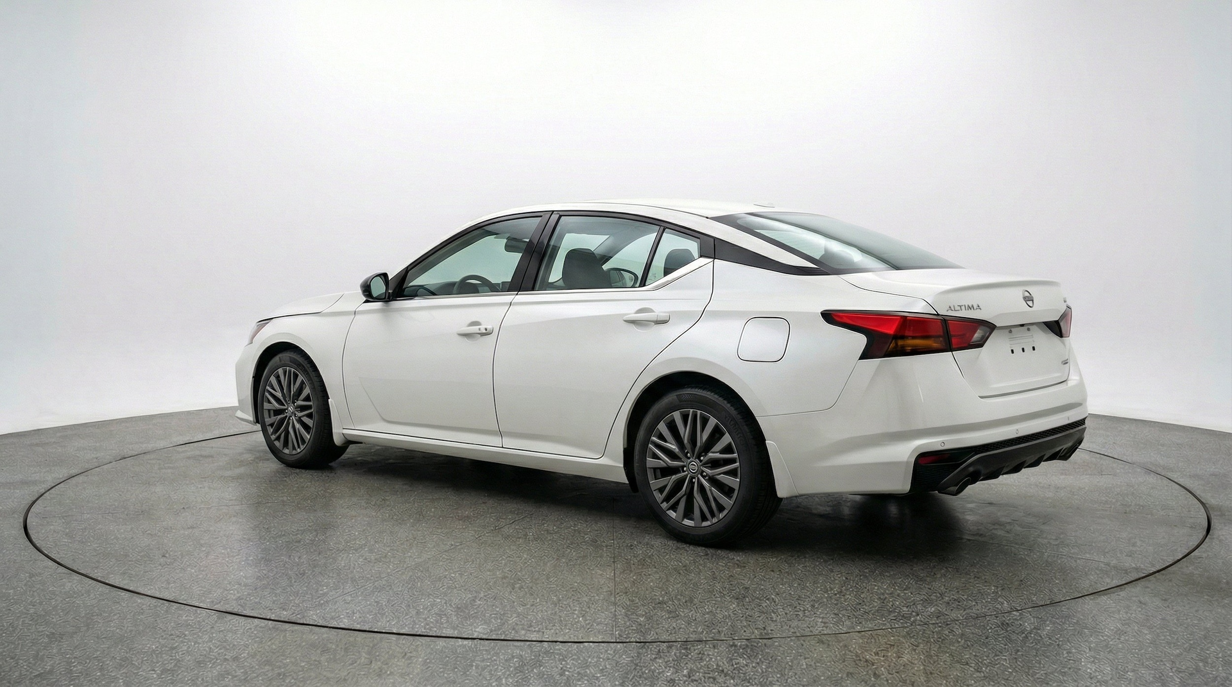 Thumbnail: 2025 Nissan Altima - 6