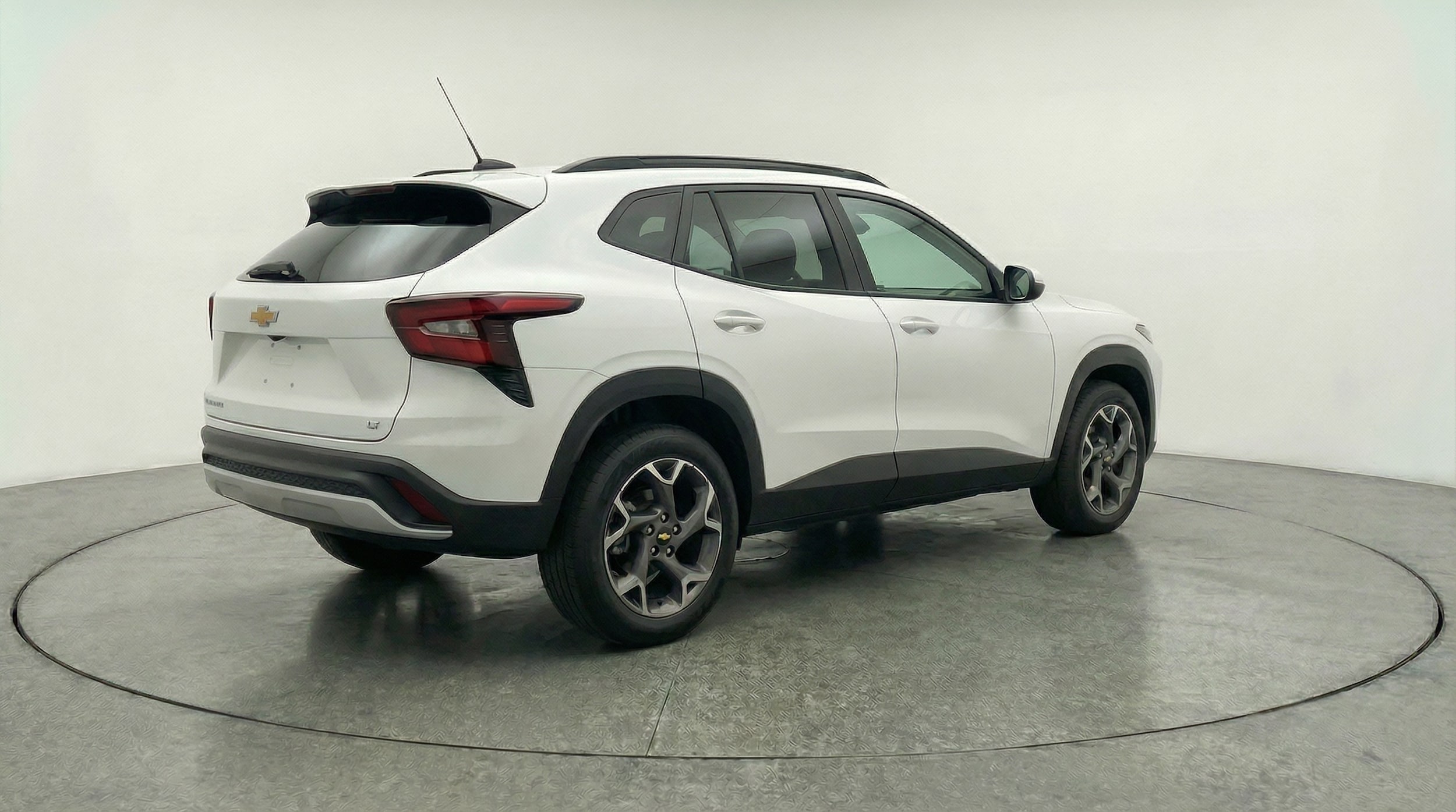 Thumbnail: 2025 Chevrolet Trax - 7