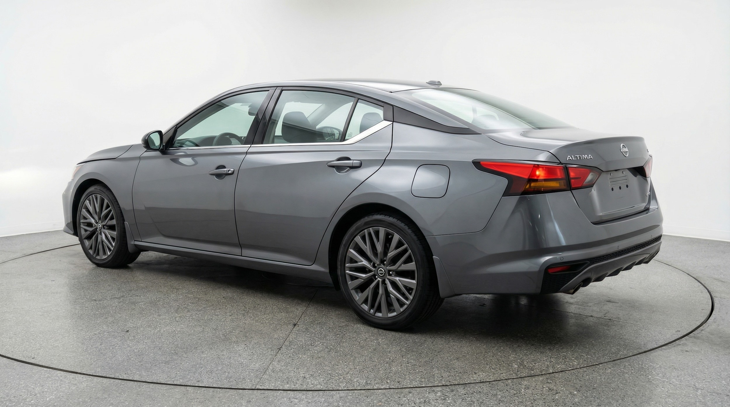 Thumbnail: 2025 Nissan Altima - 5