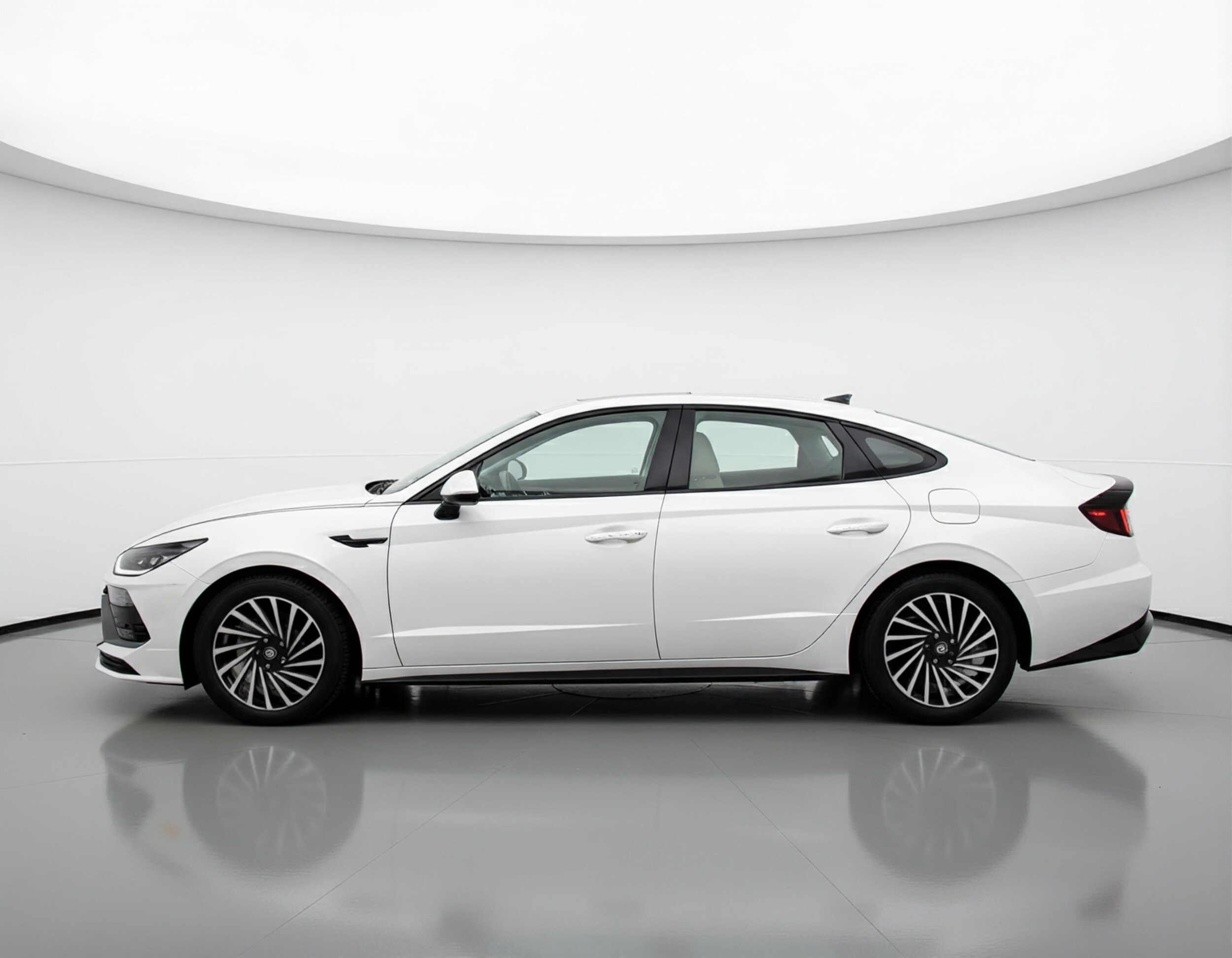 Thumbnail: 2025 Hyundai Sonata - 4