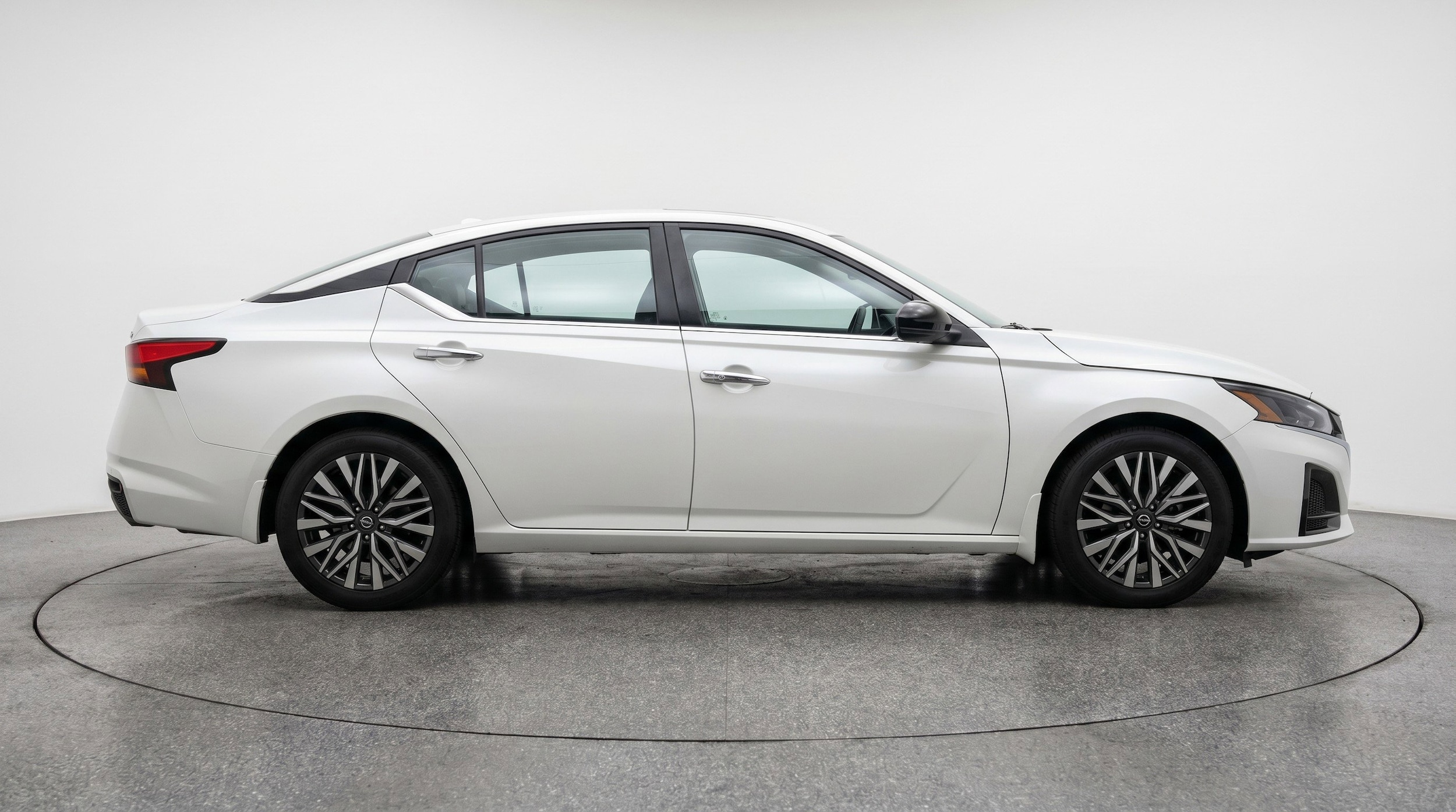 Thumbnail: 2025 Nissan Altima - 11