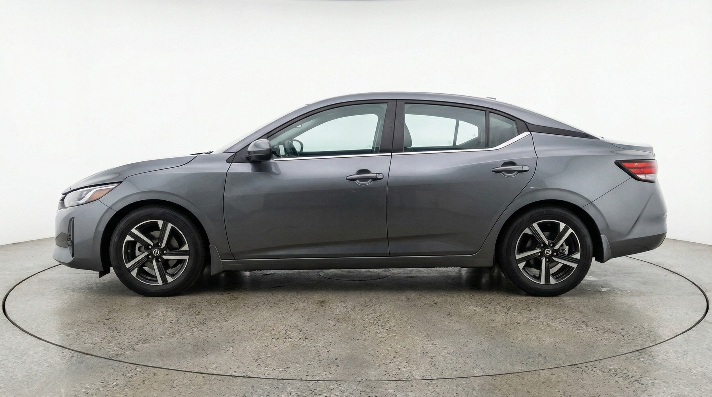 Thumbnail: 2025 Nissan Sentra - 4